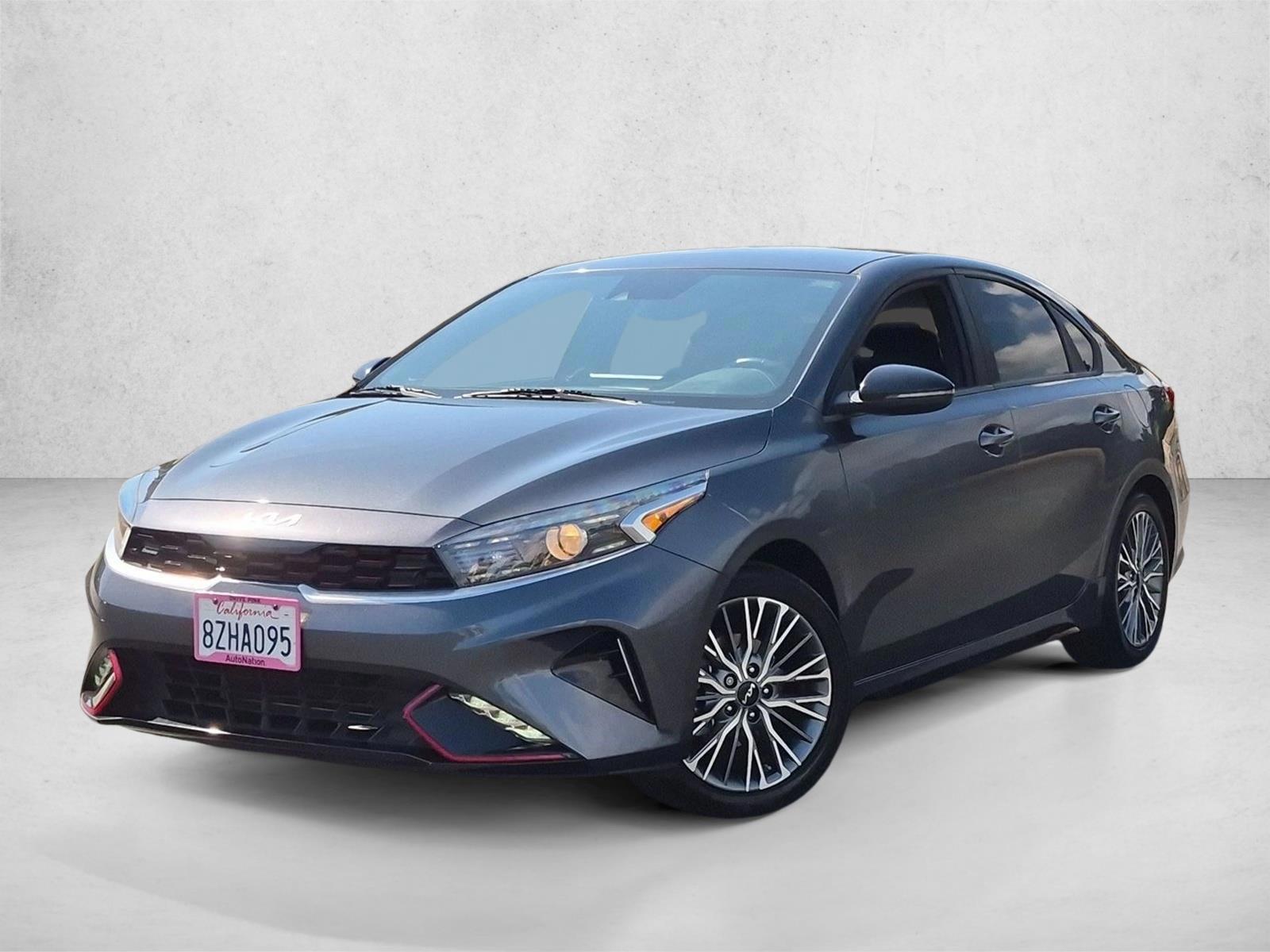 Thumbnail: 2022 Kia Forte - 1