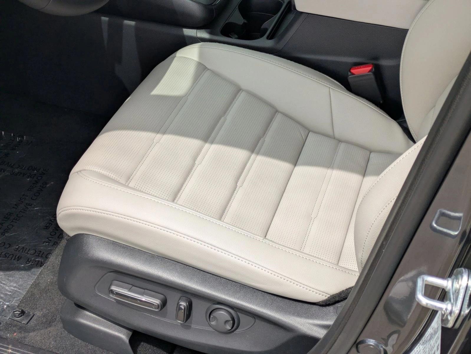 Thumbnail: 2026 Honda CR-V - 5