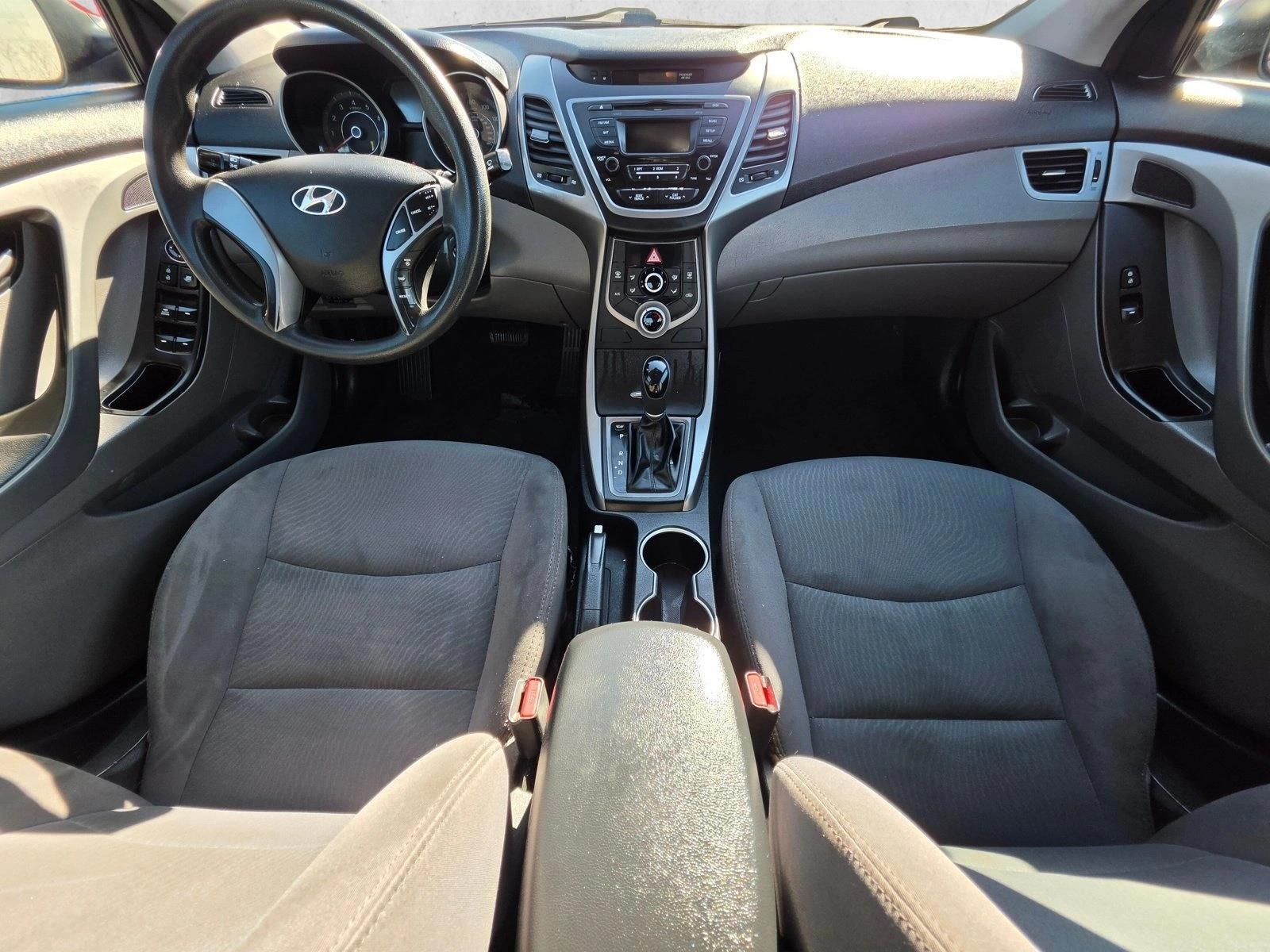 Thumbnail: 2015 Hyundai Elantra - 3