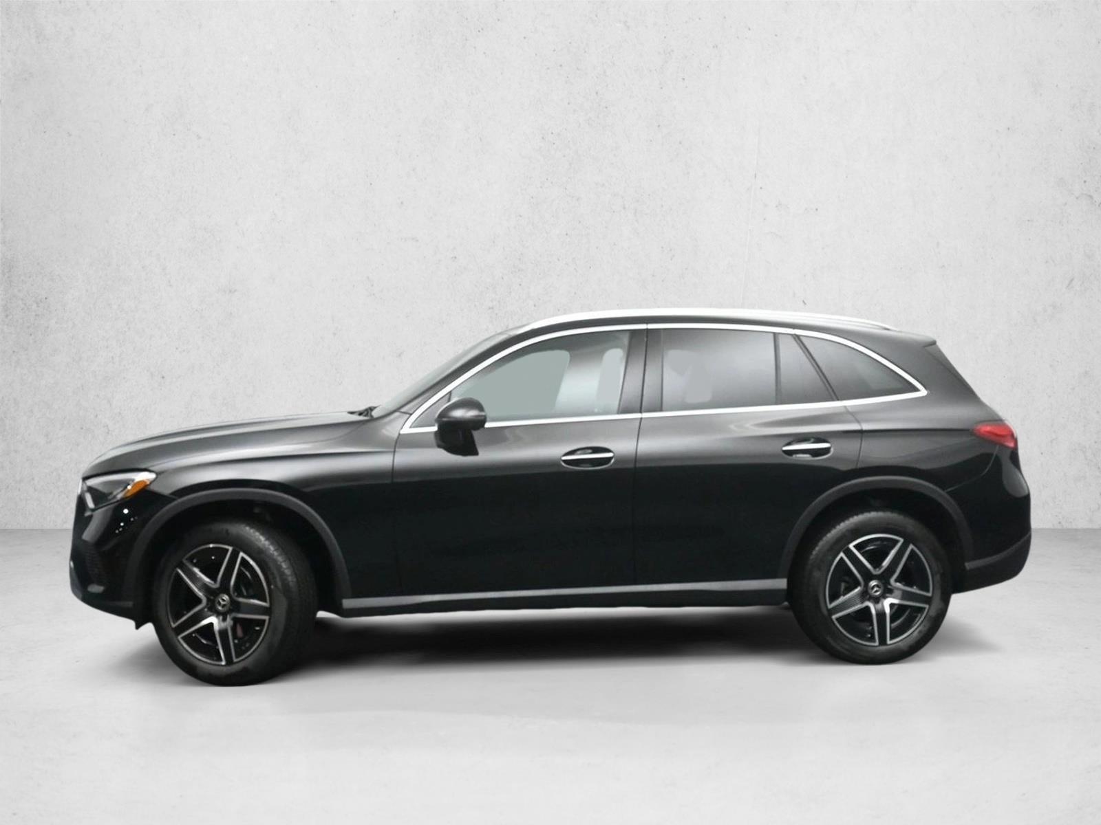 Thumbnail: 2026 Mercedes-Benz GLC - 3