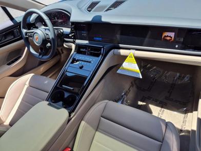 2026 Porsche Panamera