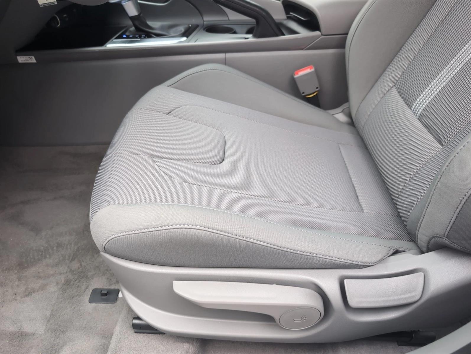 Thumbnail: 2026 Hyundai Elantra - 5