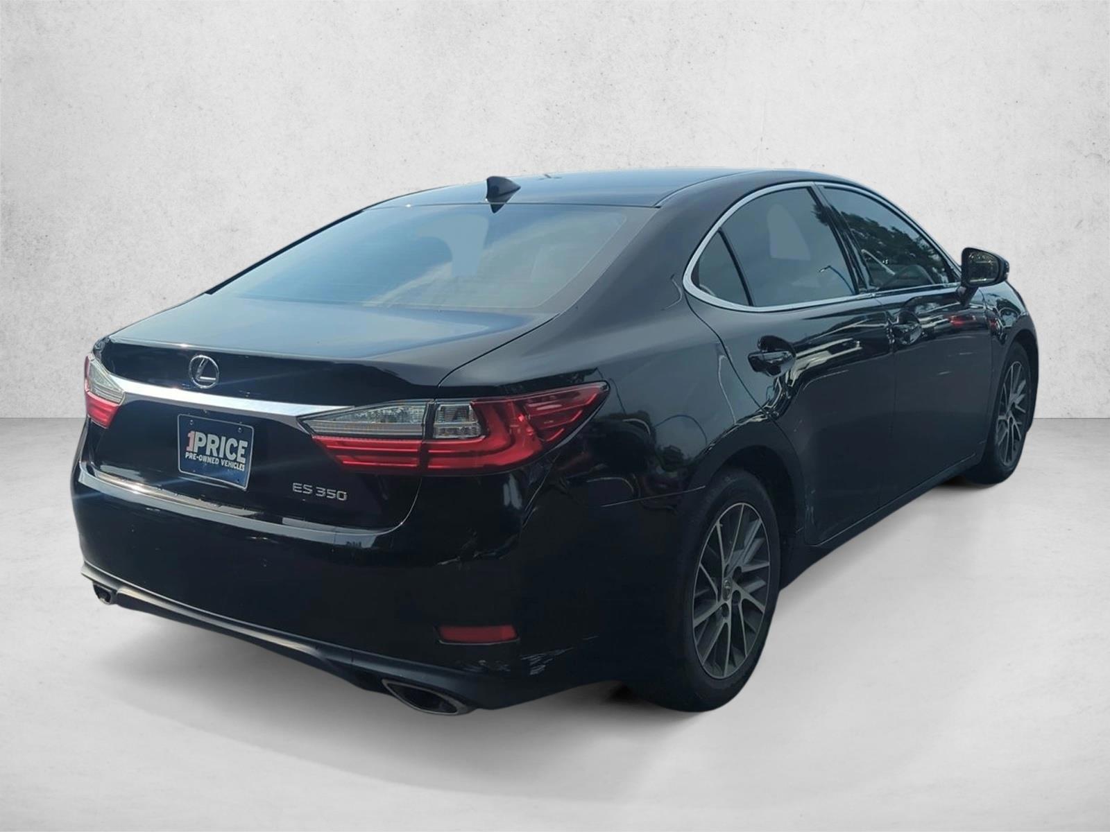2017 Lexus ES