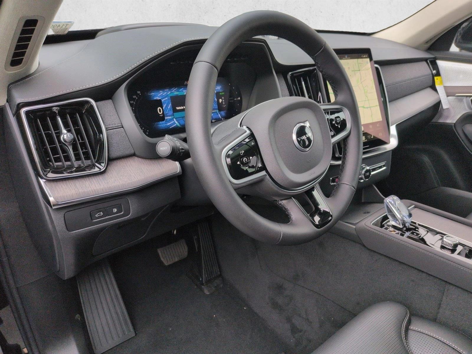 Thumbnail: 2026 Volvo XC90 - 3