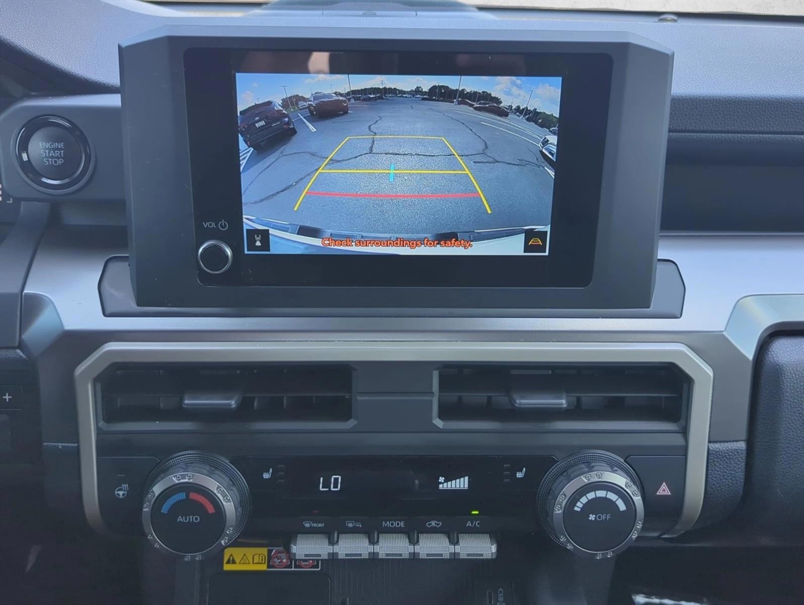 2024 Toyota Tacoma SR5 - Photo 17