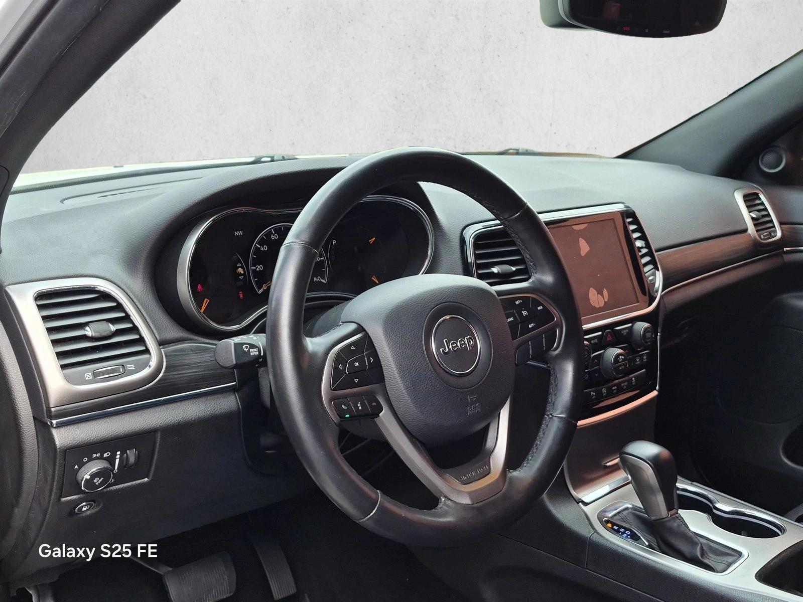 Thumbnail: 2019 Jeep Grand Cherokee - 3