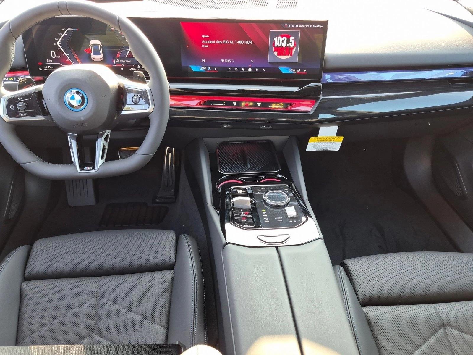 Thumbnail: 2027 BMW 5 Series - 4