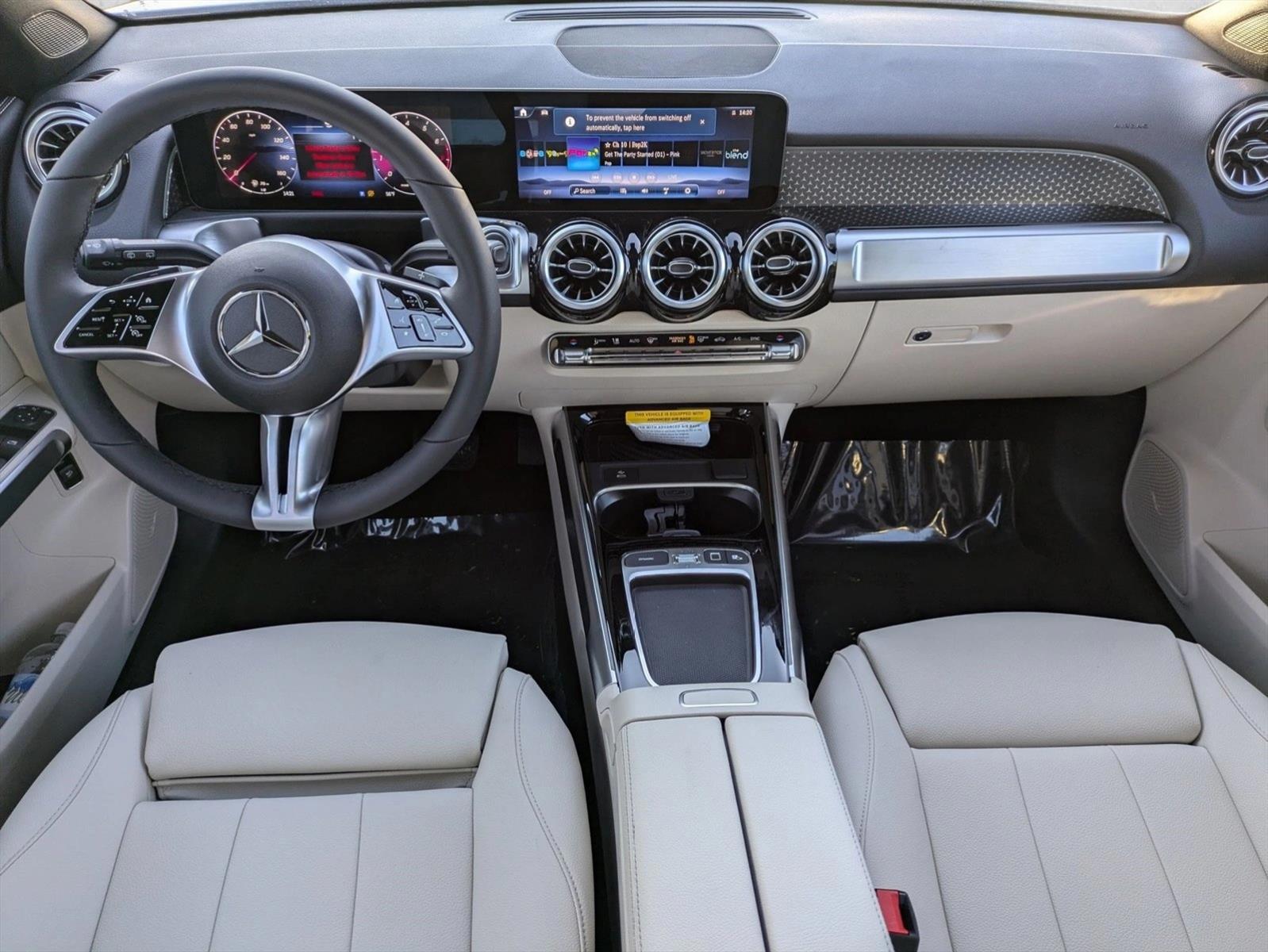 Thumbnail: 2026 Mercedes-Benz GLB - 3