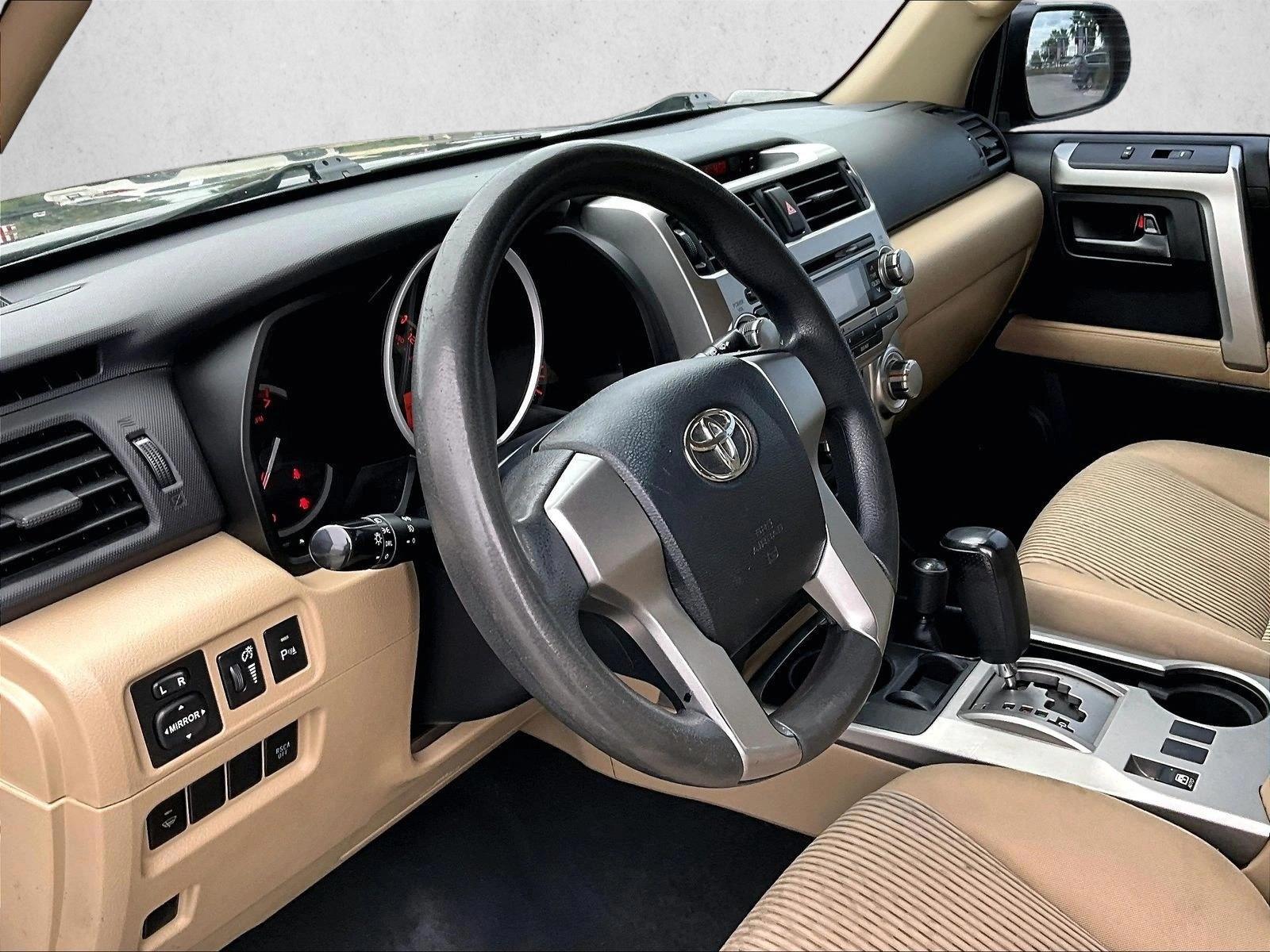 Thumbnail: 2011 Toyota 4Runner - 3