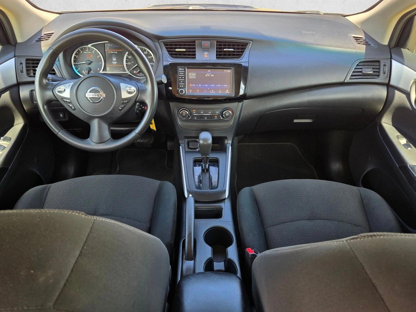 Thumbnail: 2019 Nissan Sentra - 4
