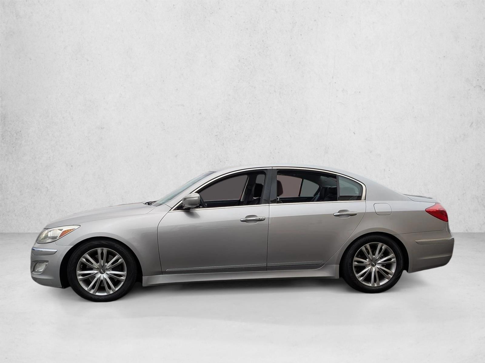 Thumbnail: 2012 Hyundai Genesis - 2