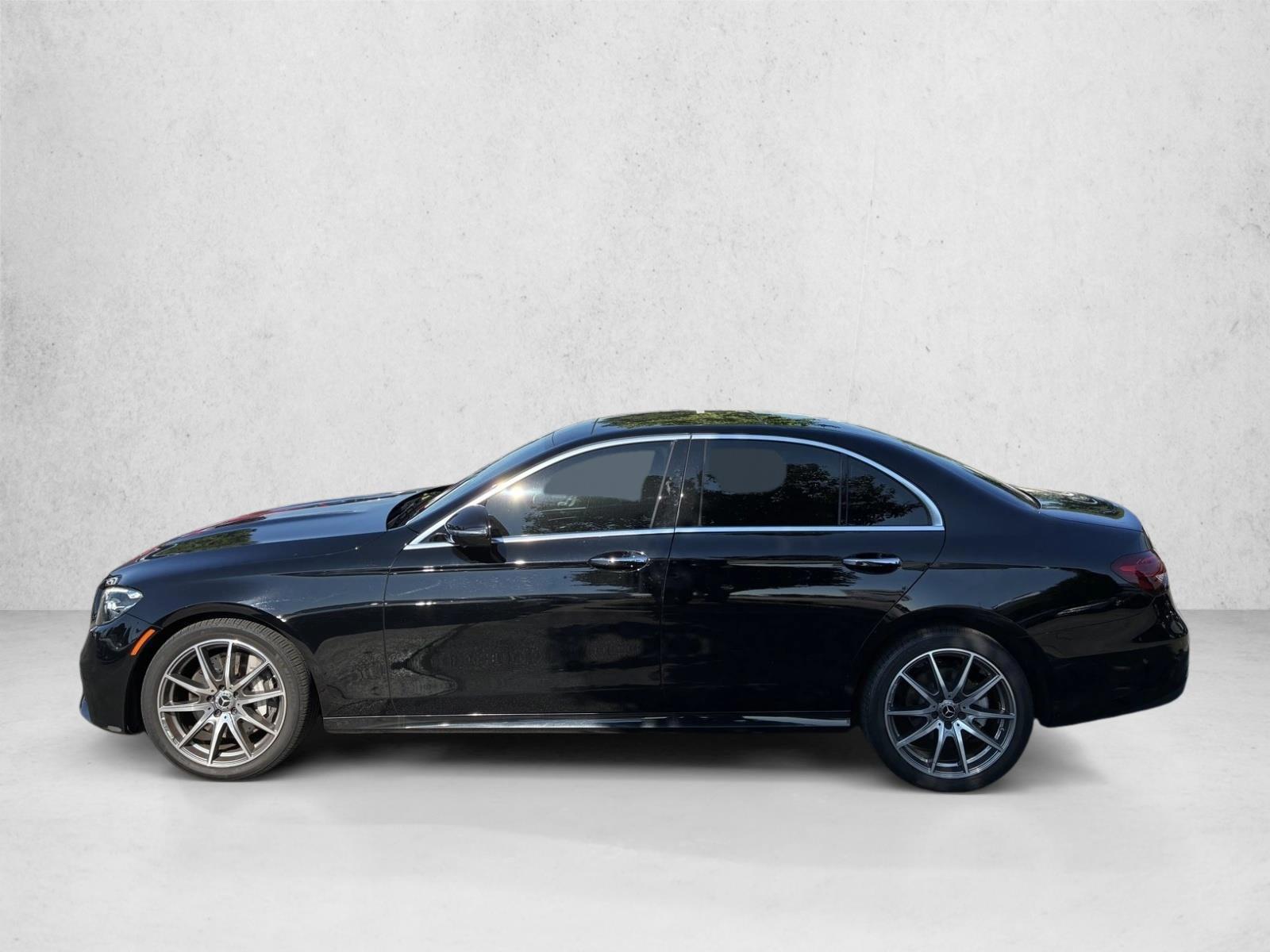 Thumbnail: 2023 Mercedes-Benz E-Class - 2