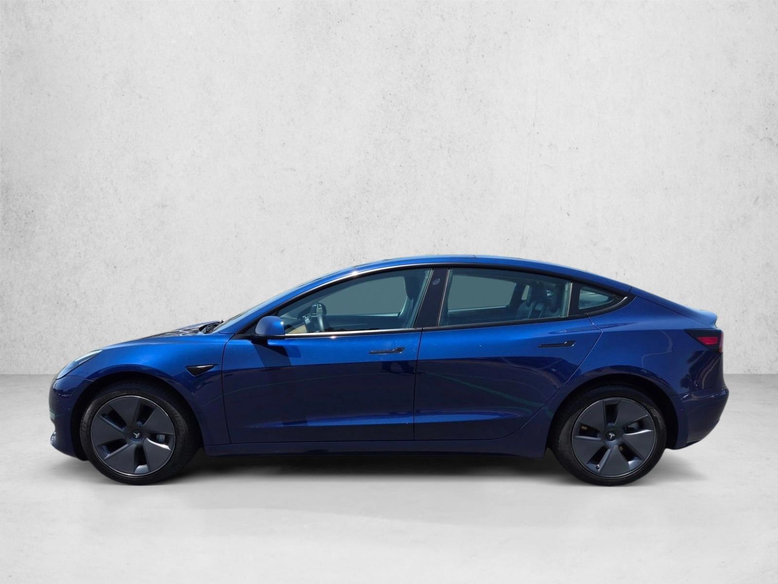 Thumbnail: 2022 Tesla Model 3 - 2