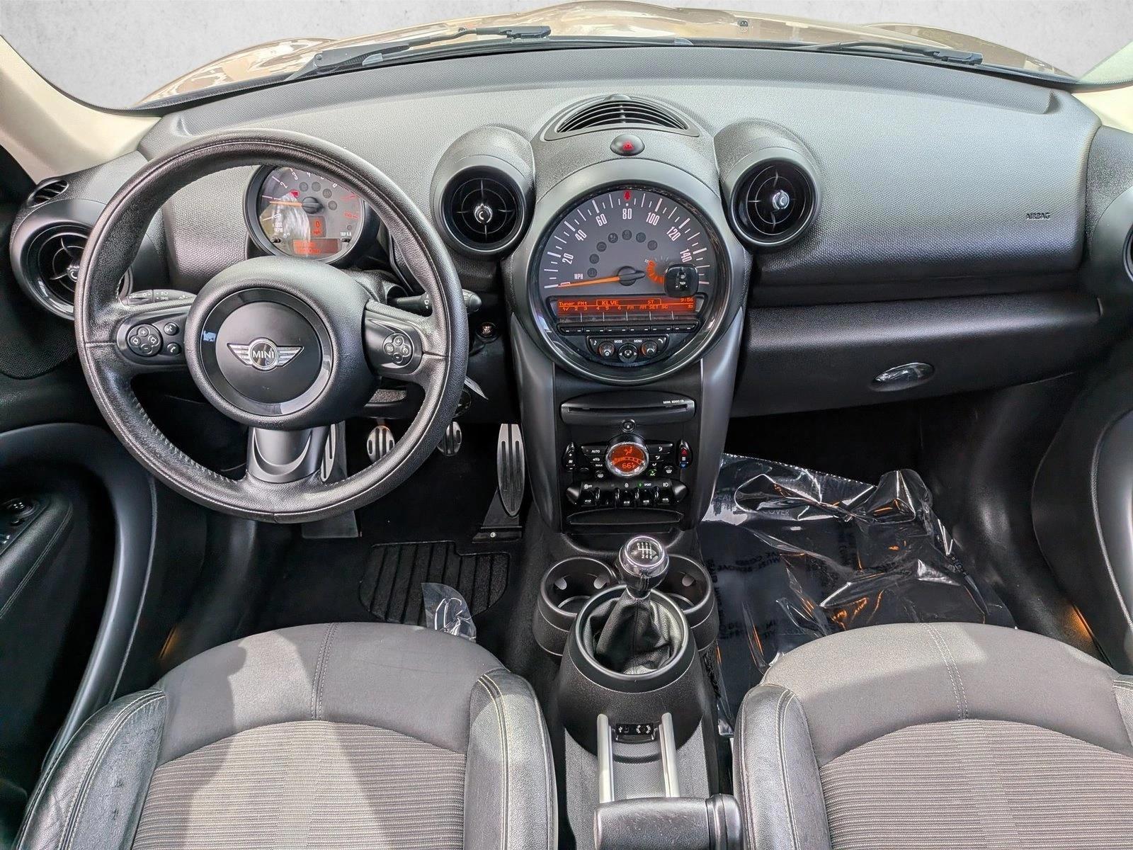 Thumbnail: 2015 MINI Cooper Countryman - 3