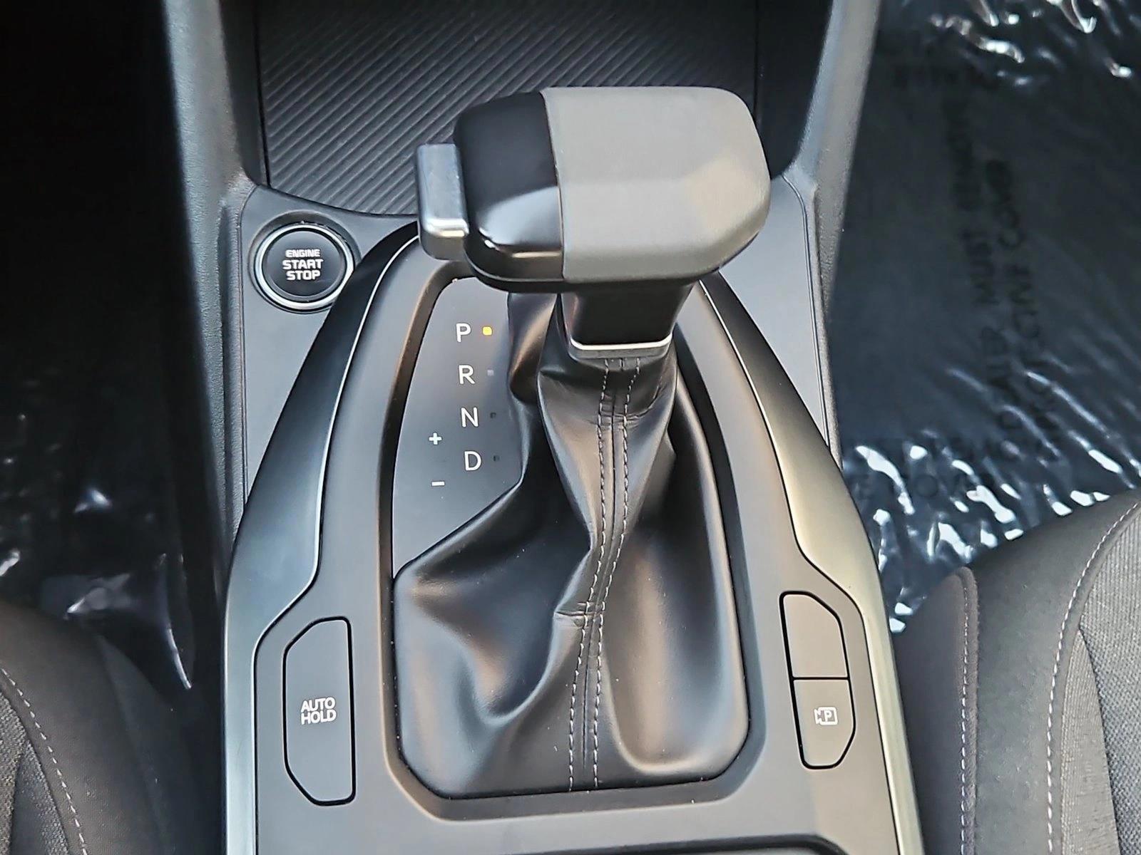2025 Kia K4 LXS - Photo 12