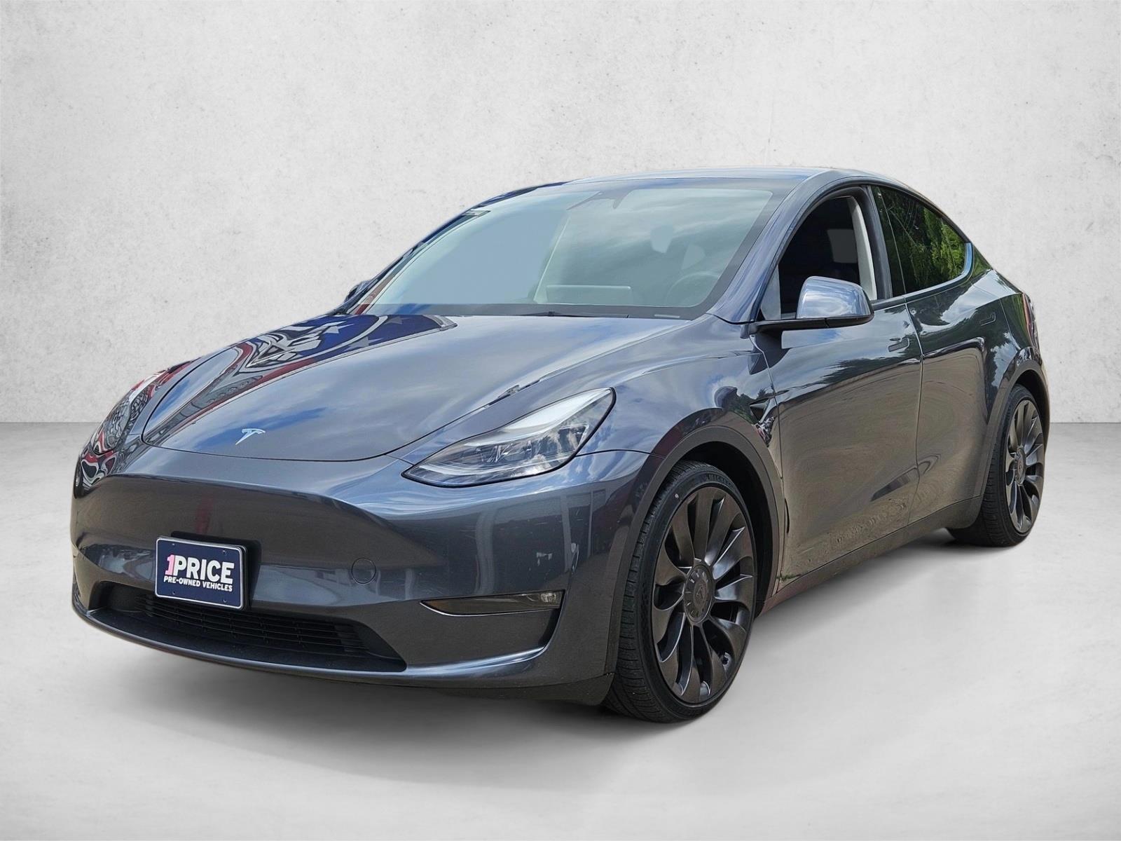 Thumbnail: 2023 Tesla Model Y - 1
