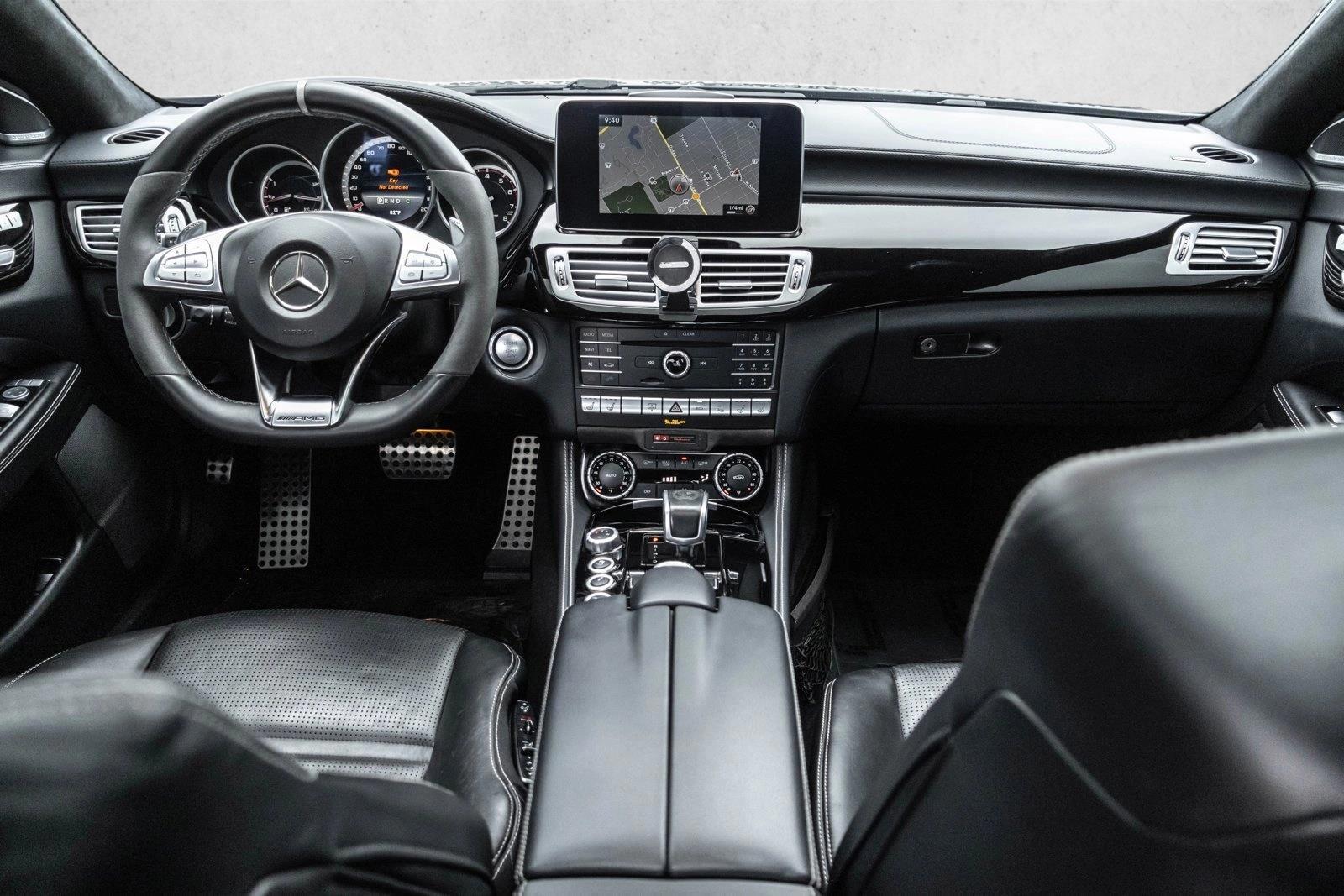 Thumbnail: 2015 Mercedes-Benz CLS - 4