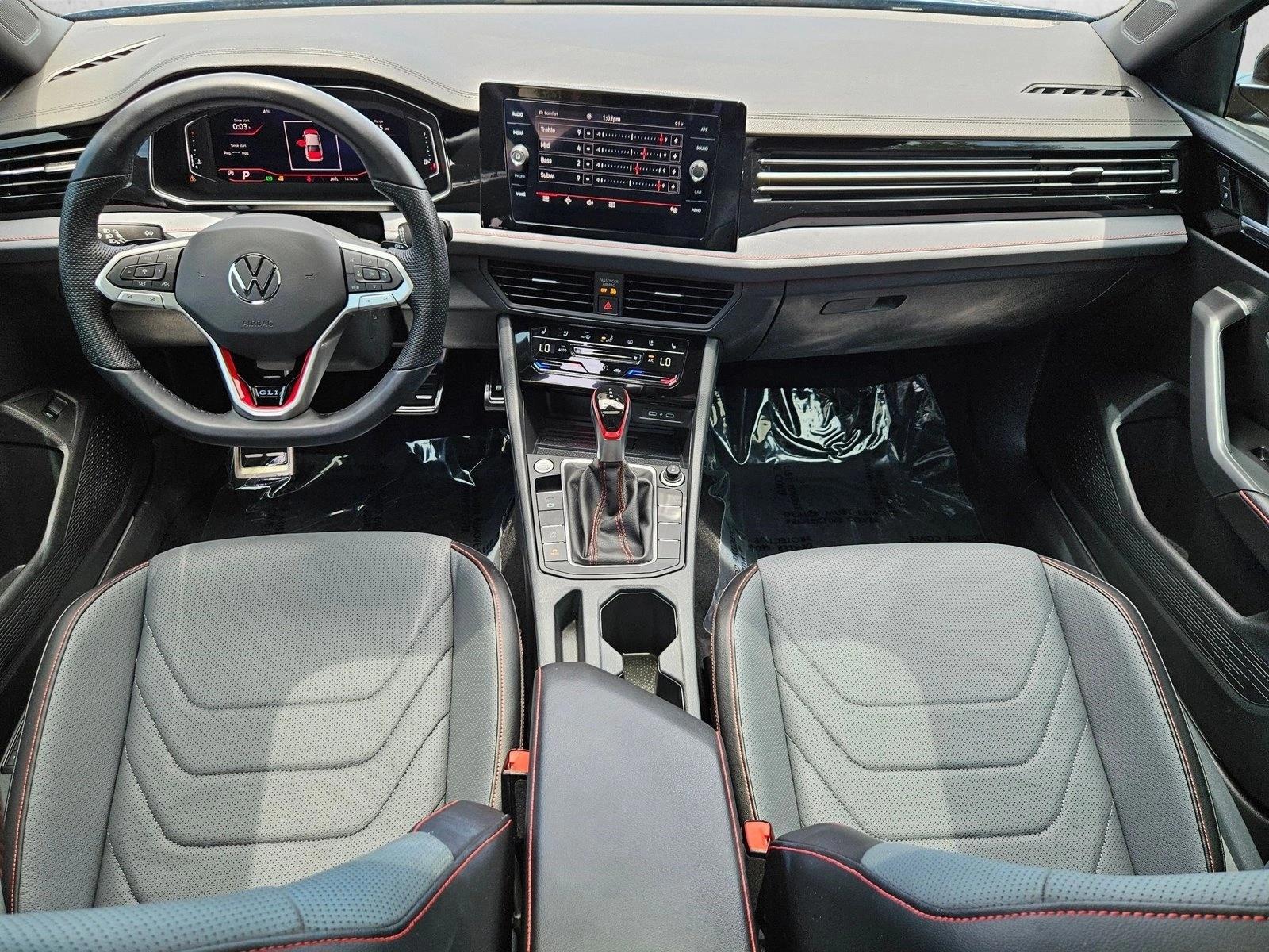 Thumbnail: 2026 Volkswagen Jetta - 3