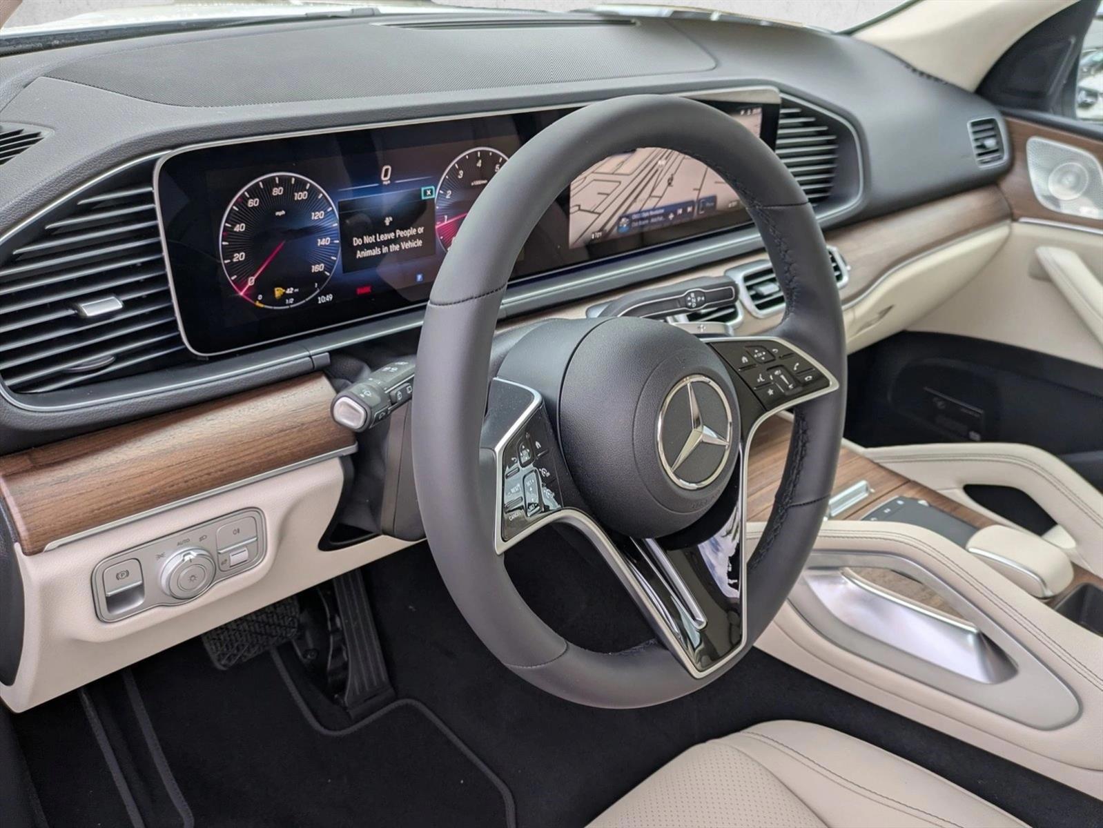 Thumbnail: 2026 Mercedes-Benz GLE - 3