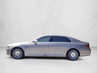 2021 Genesis G90