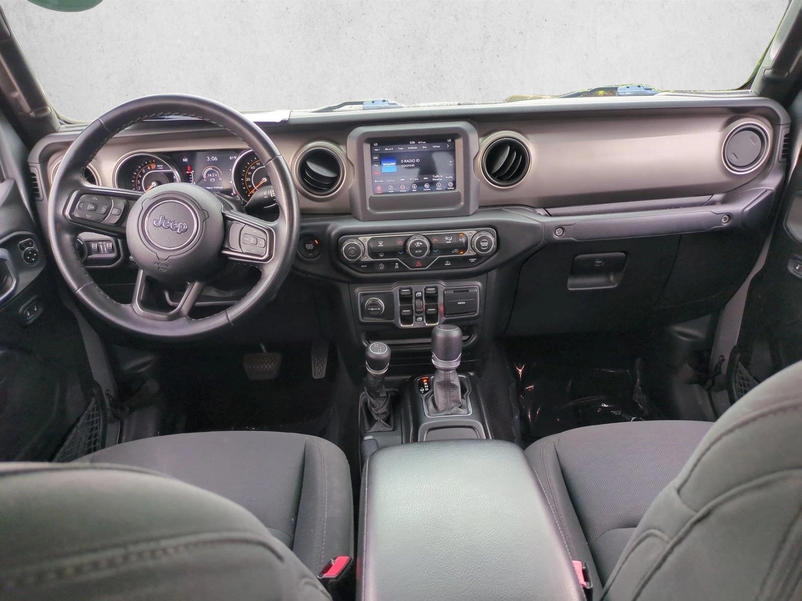 Thumbnail: 2021 Jeep Gladiator - 3