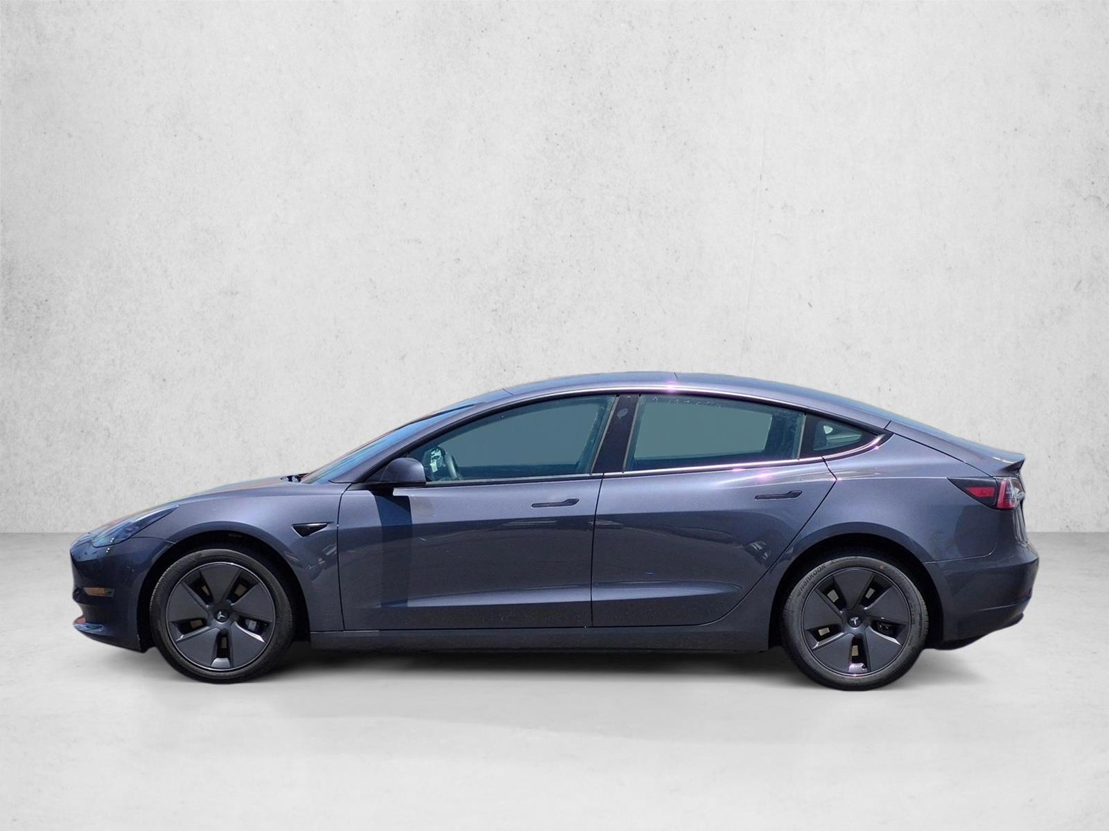 Thumbnail: 2023 Tesla Model 3 - 2