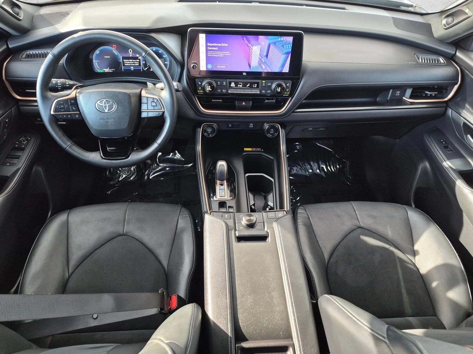 Thumbnail: 2025 Toyota Grand Highlander - 4