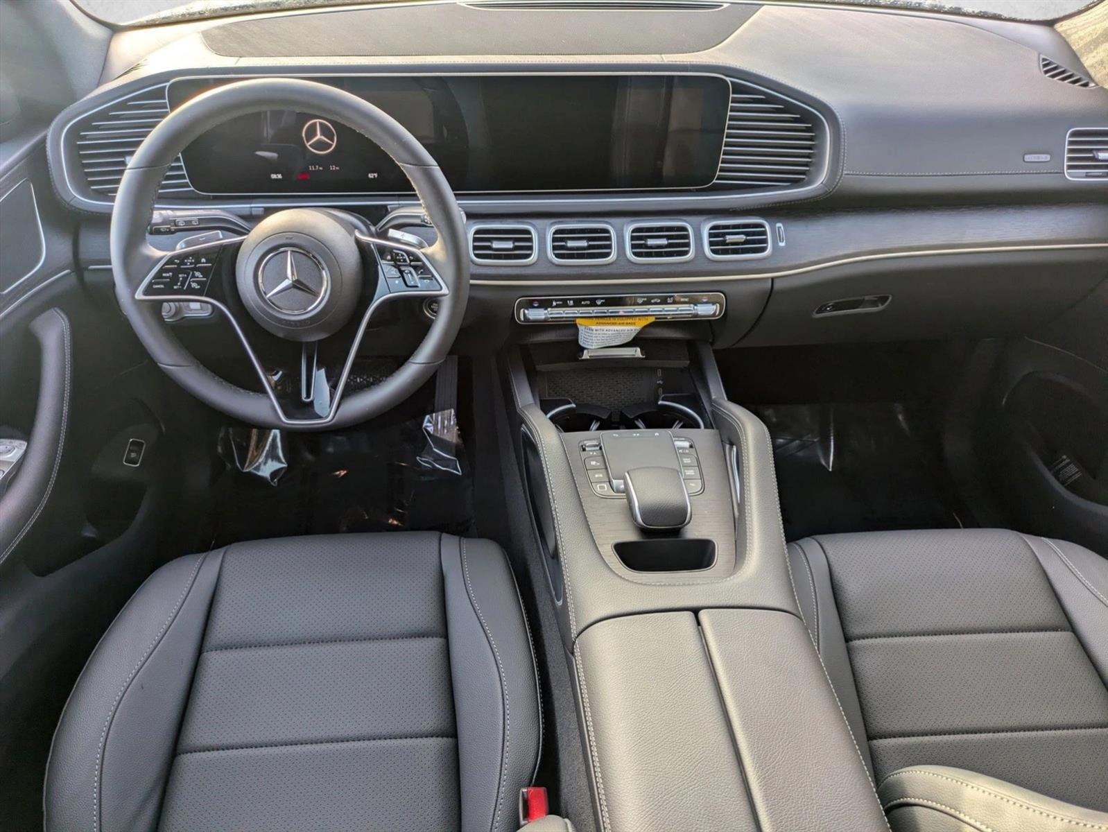 Thumbnail: 2026 Mercedes-Benz GLE - 3