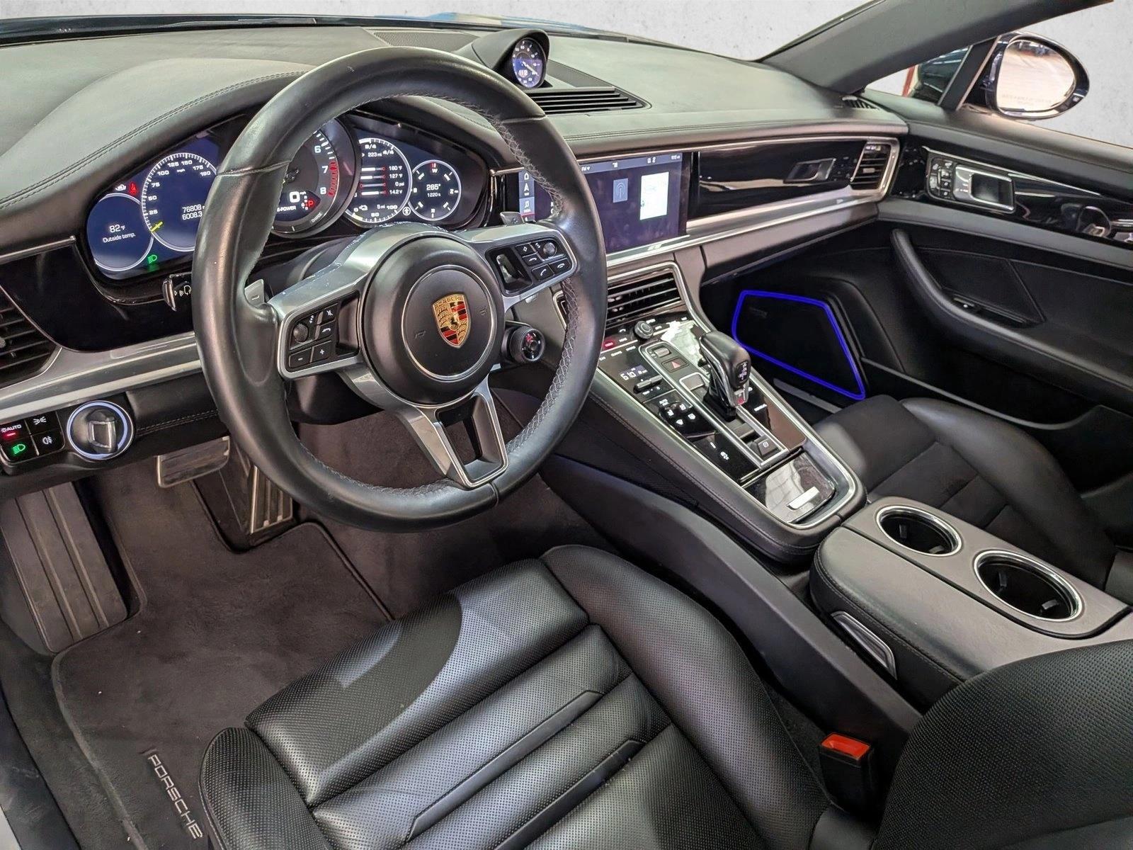 Thumbnail: 2019 Porsche Panamera - 3