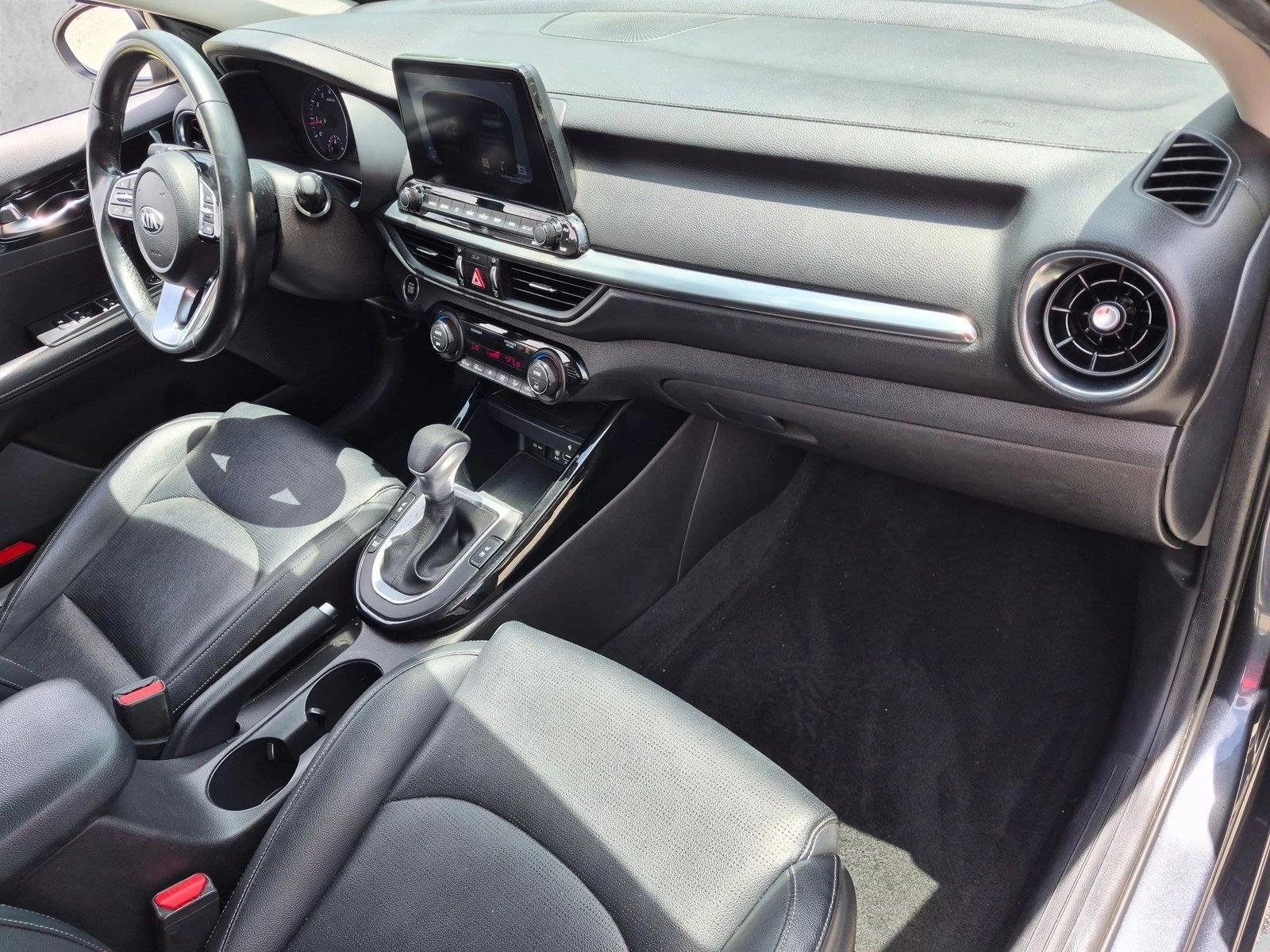 2021 Kia Forte EX - Photo 20