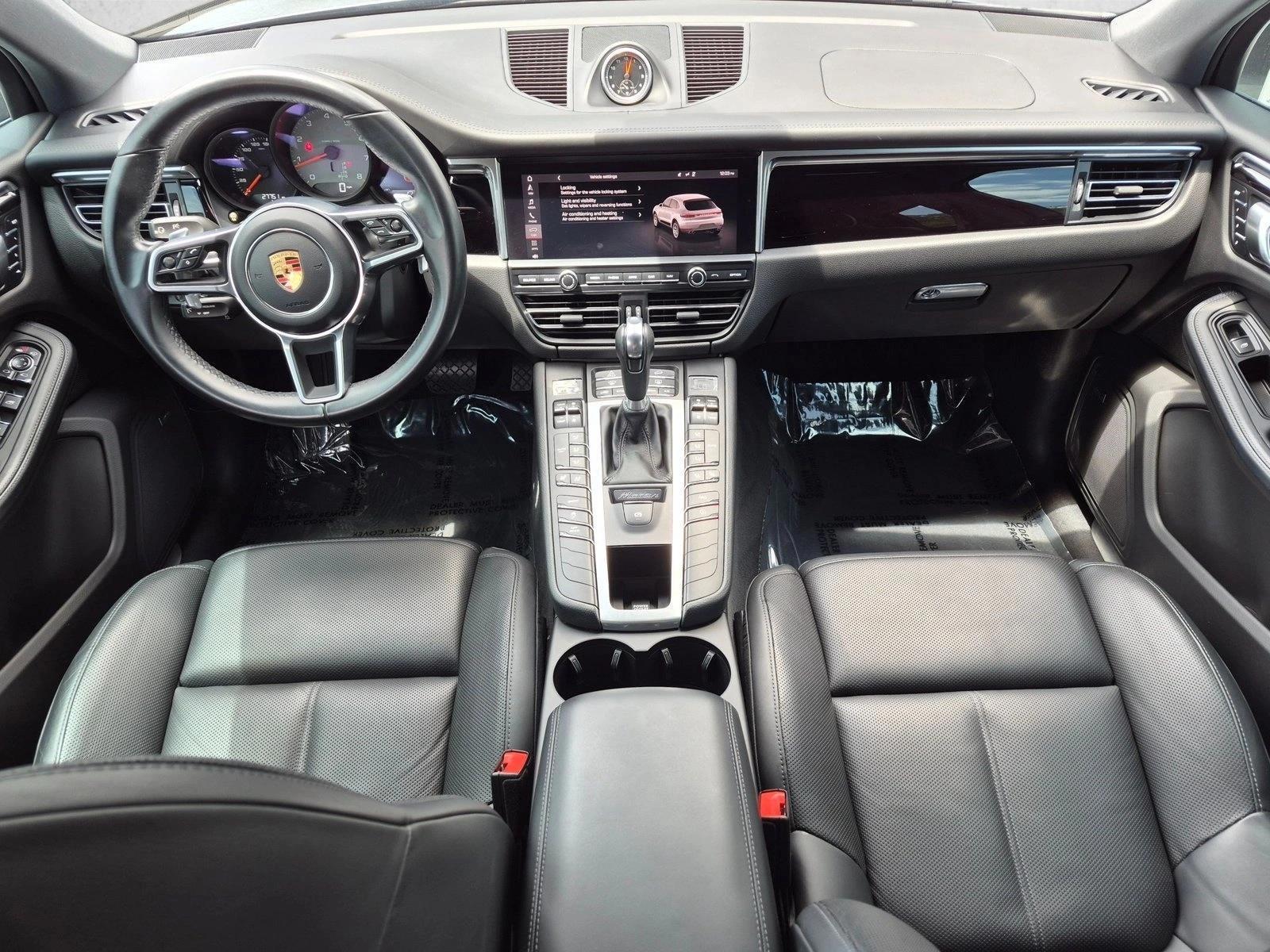 Thumbnail: 2019 Porsche Macan - 4