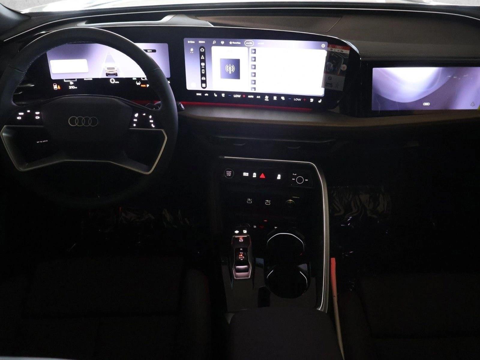 Thumbnail: 2026 Audi Q5 - 3