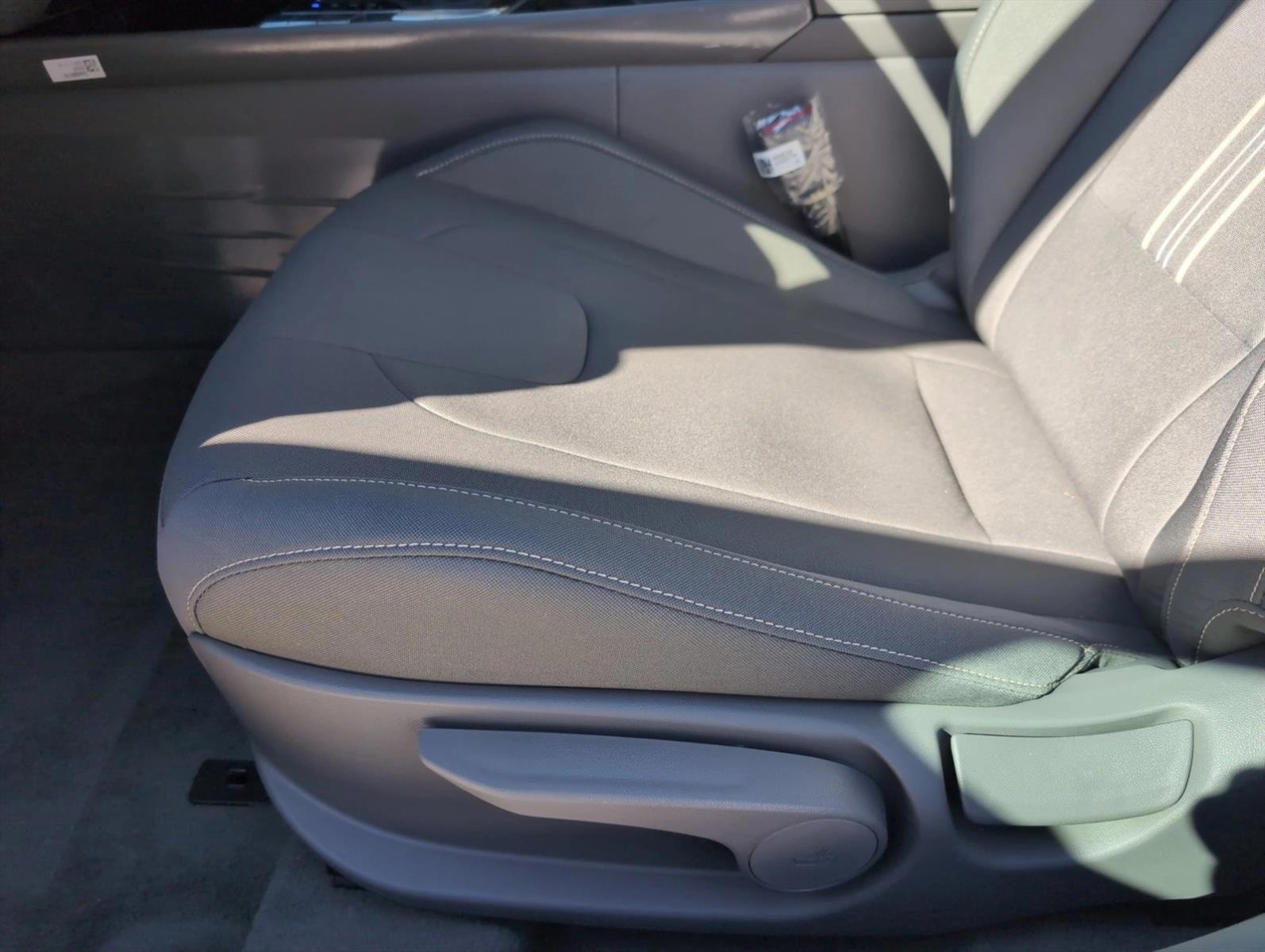 Thumbnail: 2026 Hyundai Elantra - 5