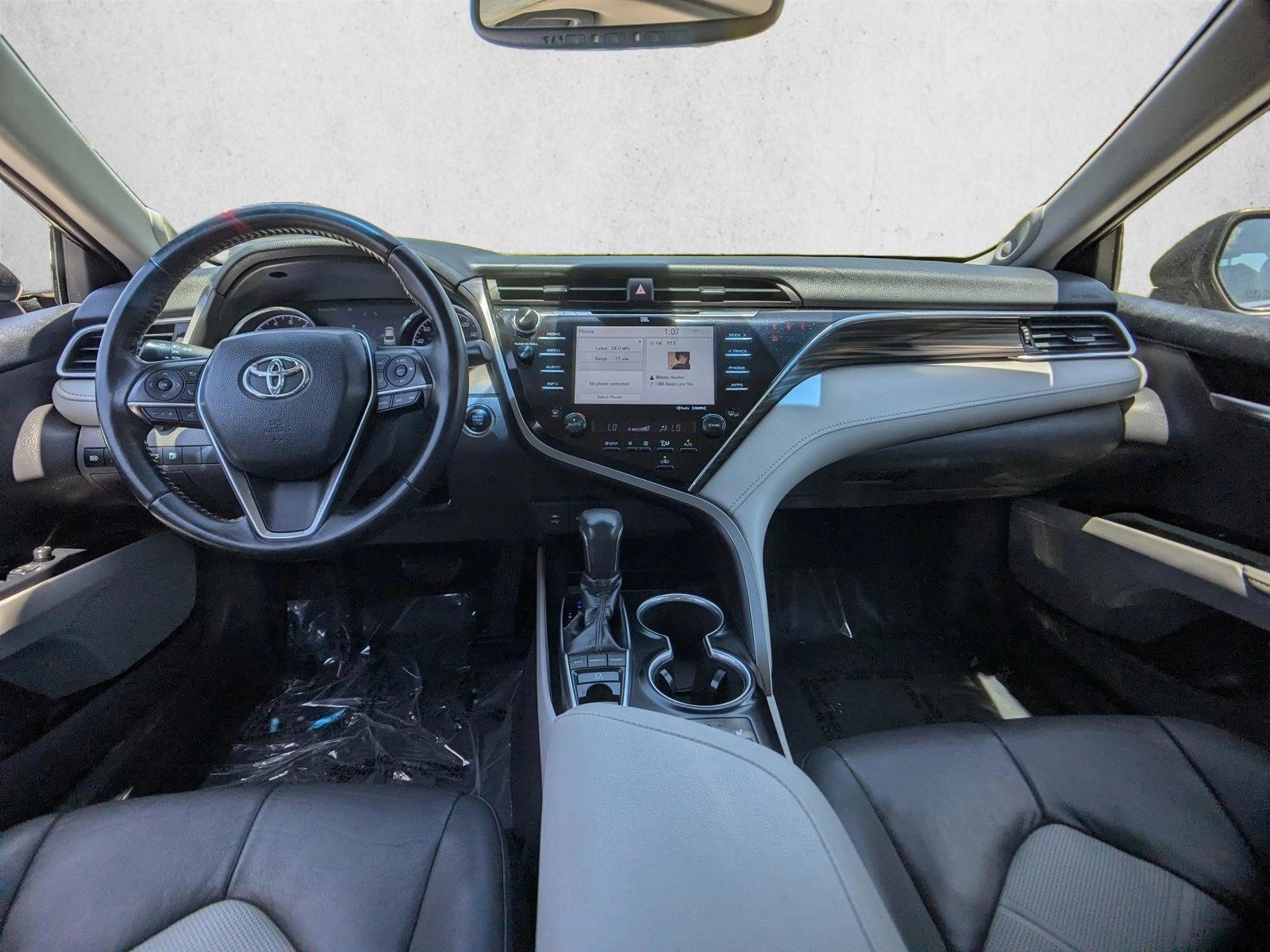 Thumbnail: 2018 Toyota Camry - 4