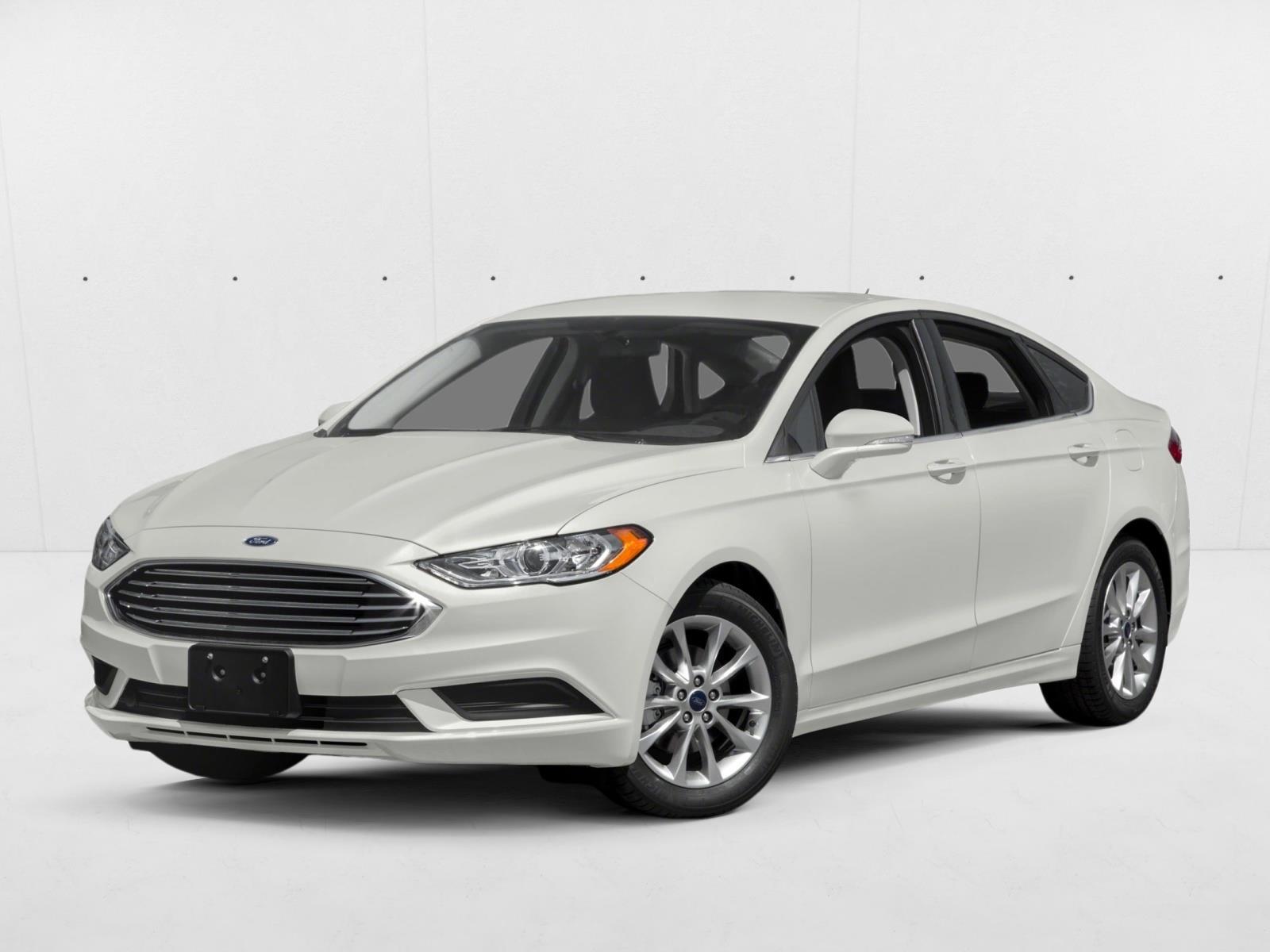 2018 Ford Fusion SE FWD's photo