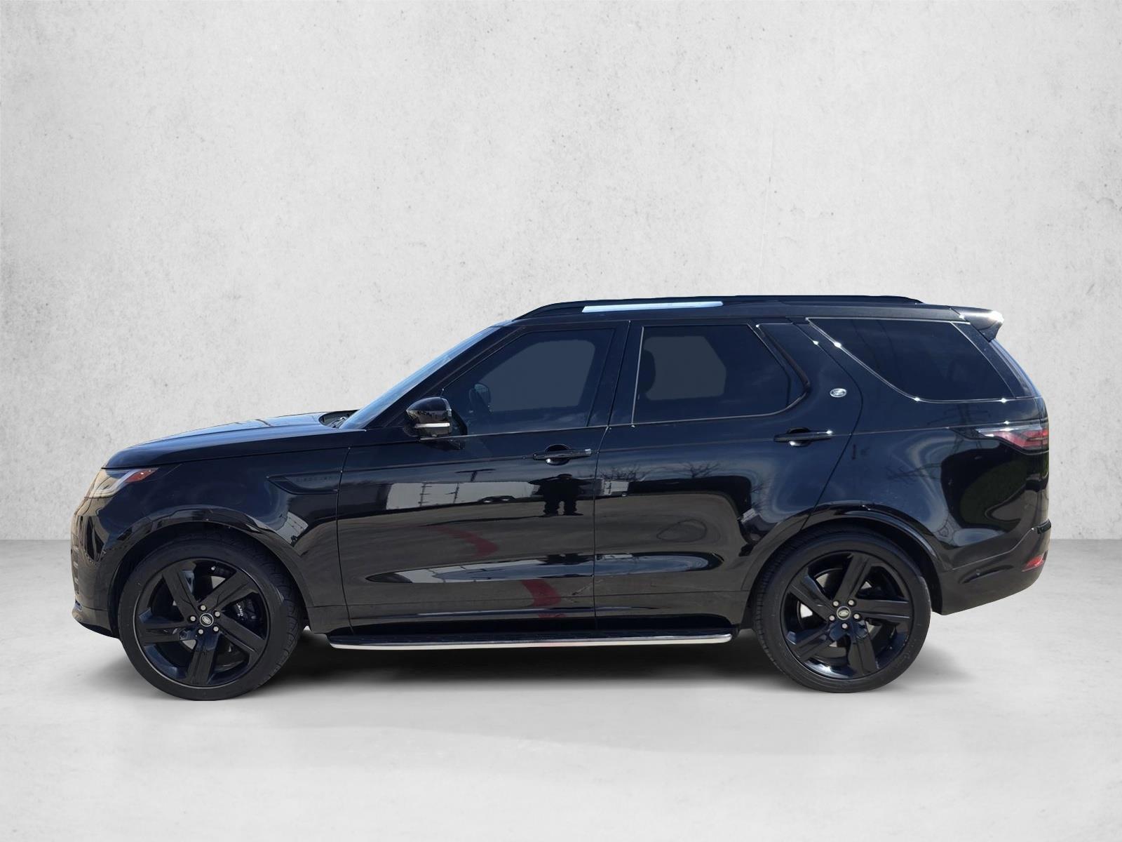 Thumbnail: 2023 Land Rover Discovery - 2