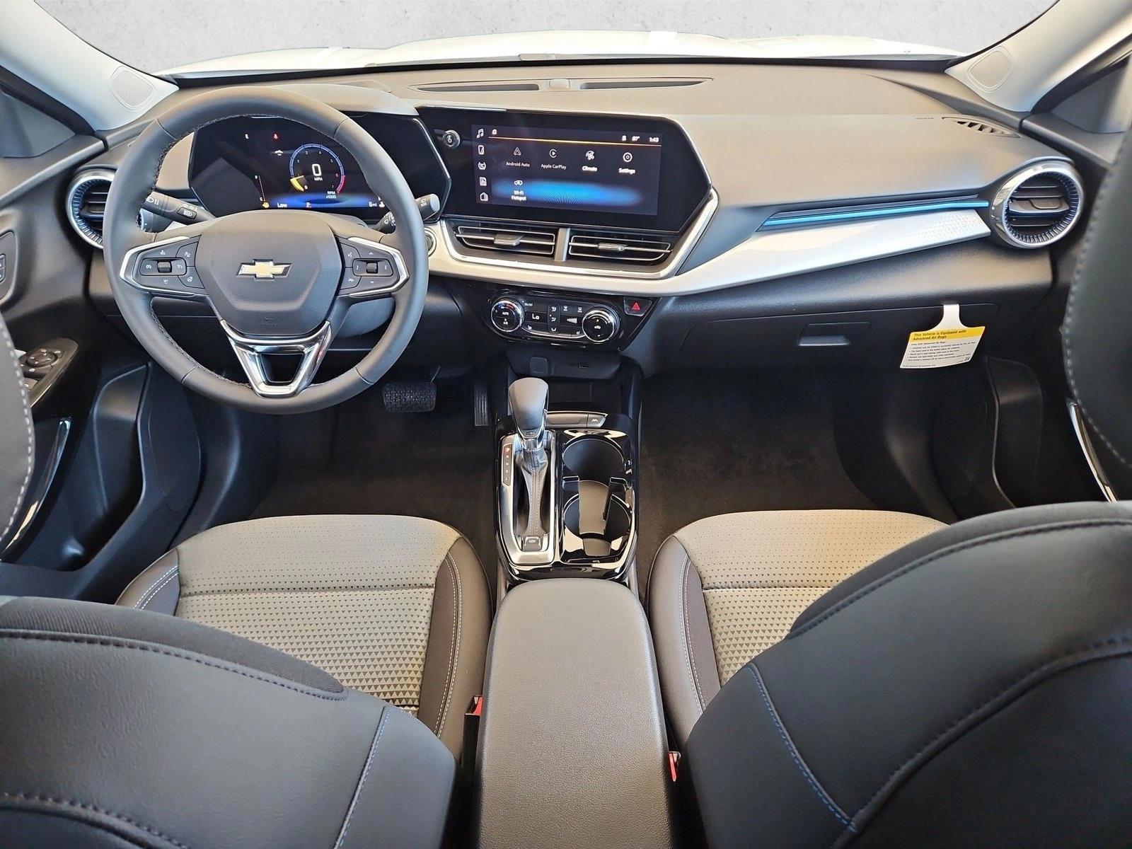 Thumbnail: 2026 Chevrolet Trax - 3