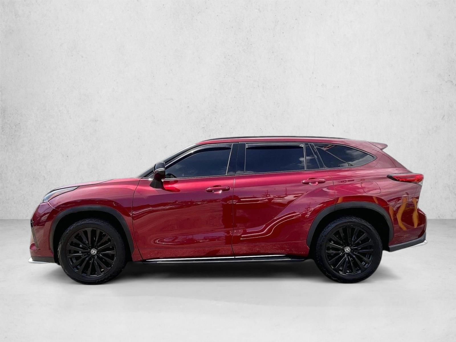 Thumbnail: 2023 Toyota Highlander - 2