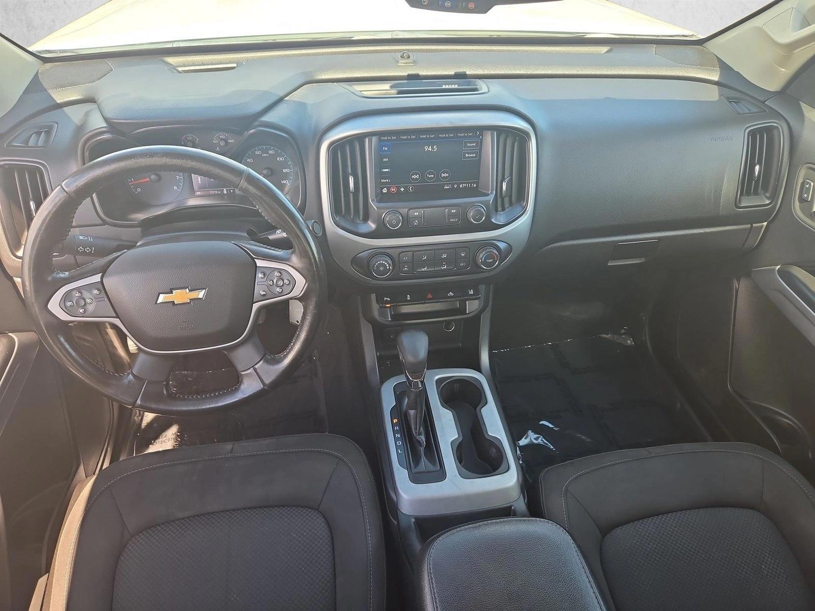 Thumbnail: 2022 Chevrolet Colorado - 3