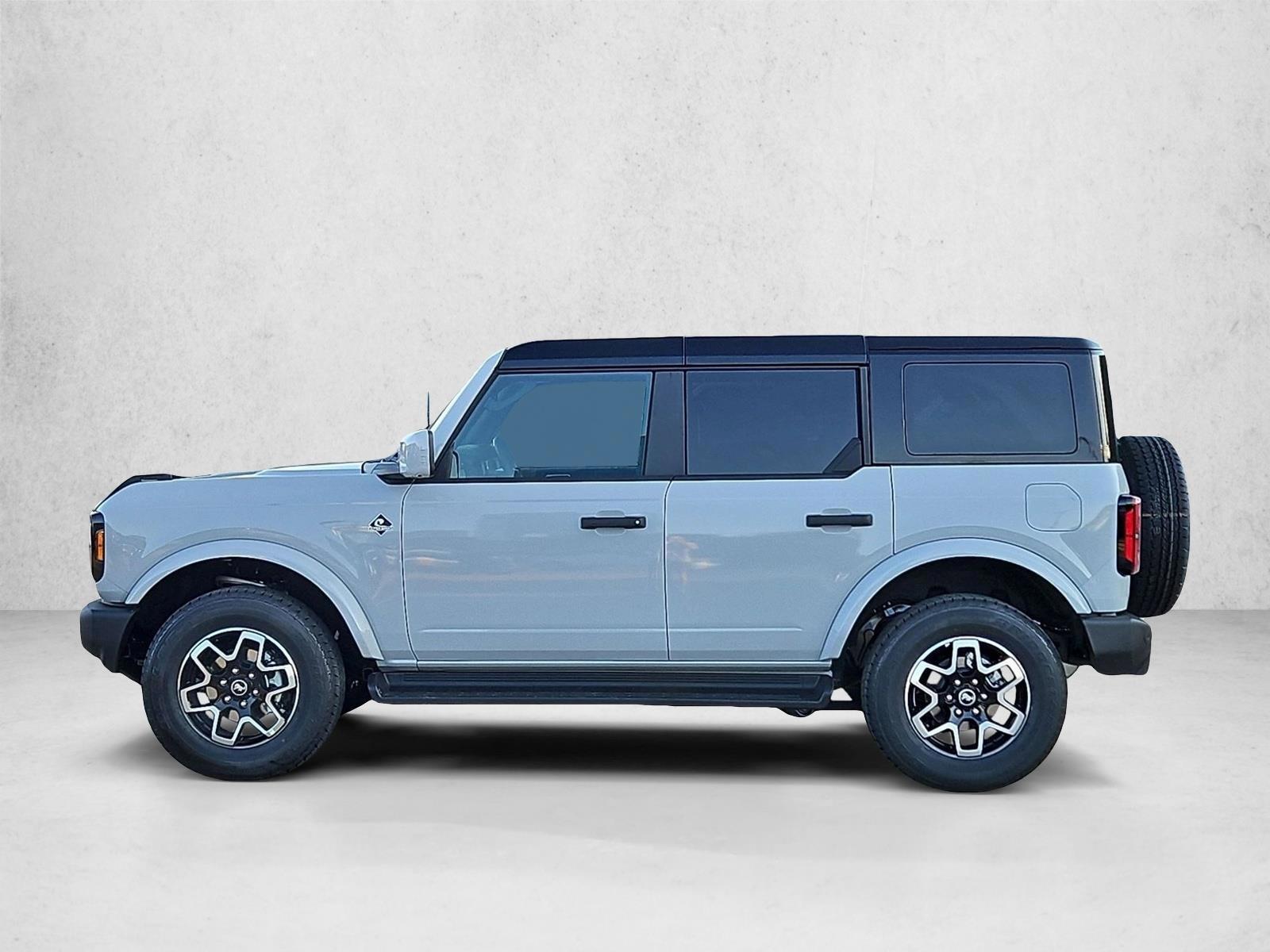 Thumbnail: 2026 Ford Bronco - 2