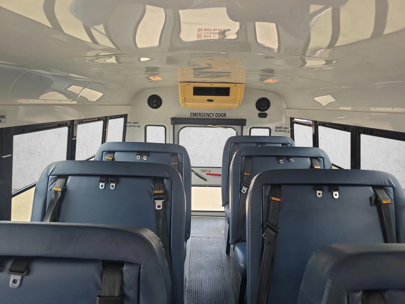 Thumbnail: 2003 Chevrolet Express - 2