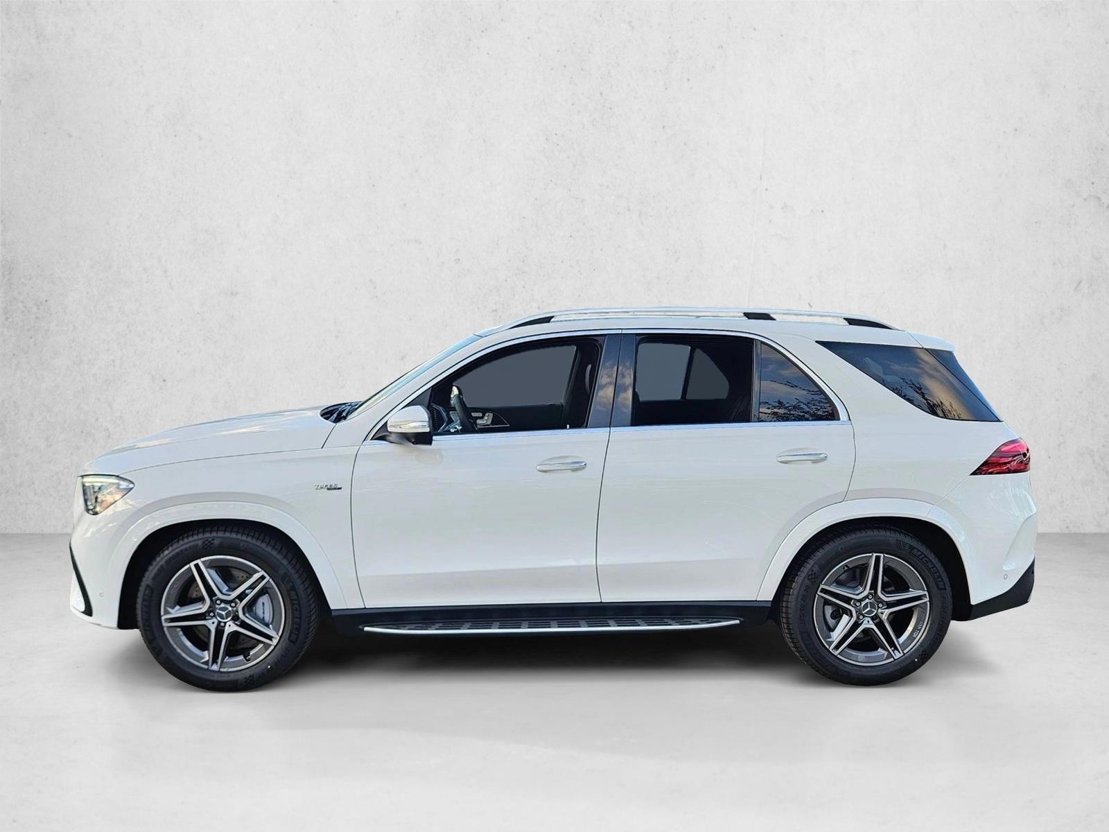 Thumbnail: 2026 Mercedes-Benz GLE - 2