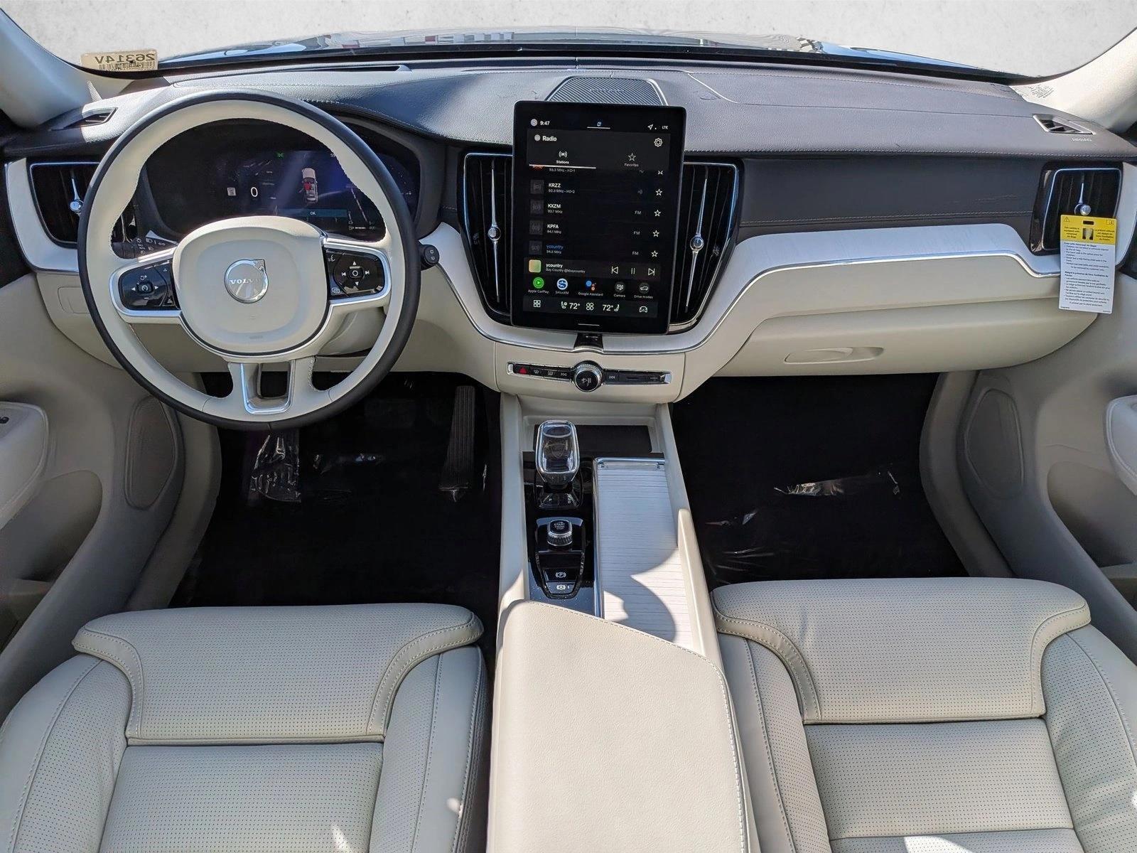 Thumbnail: 2026 Volvo XC60 - 4