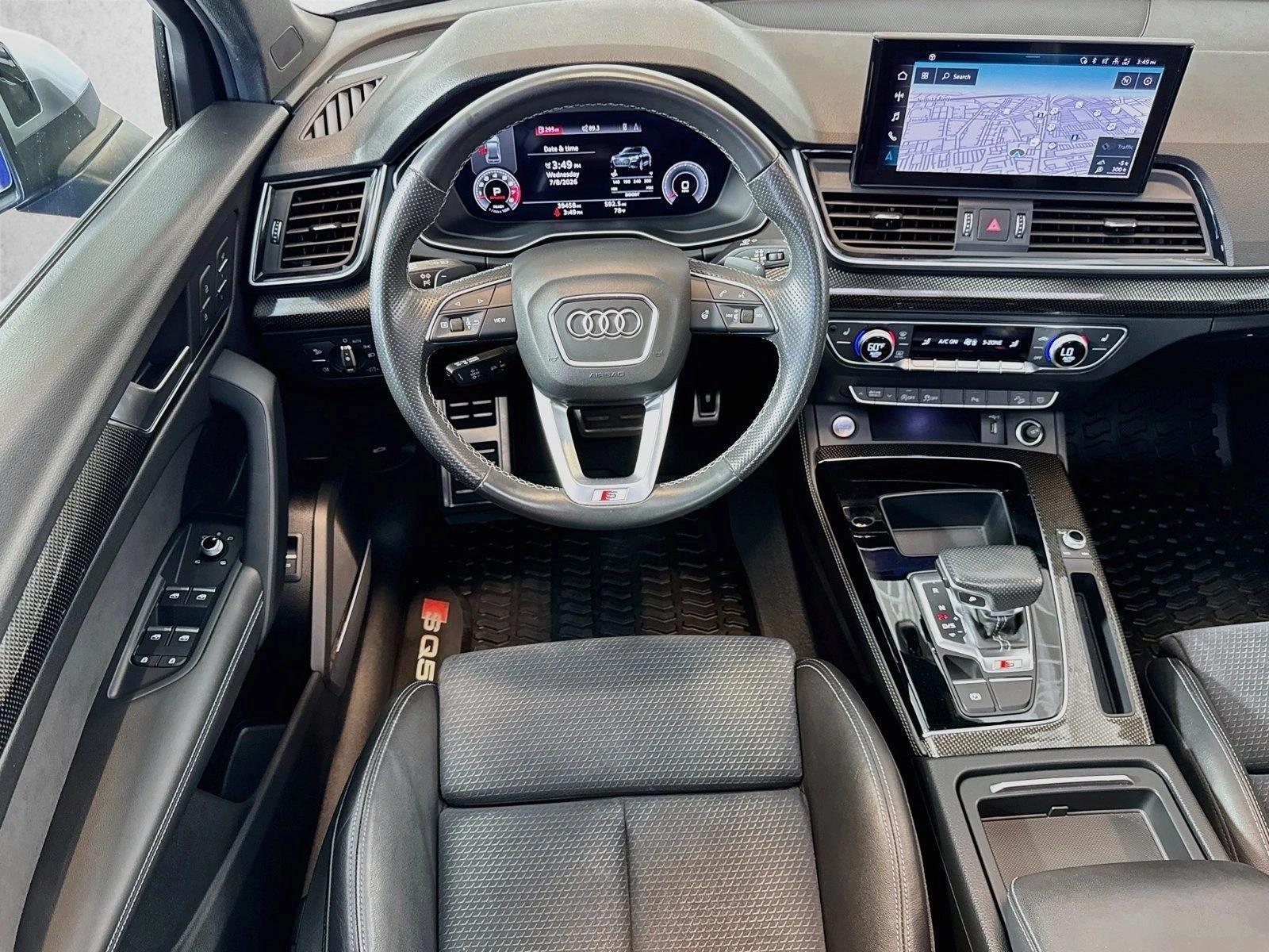 Thumbnail: 2022 Audi SQ5 - 3