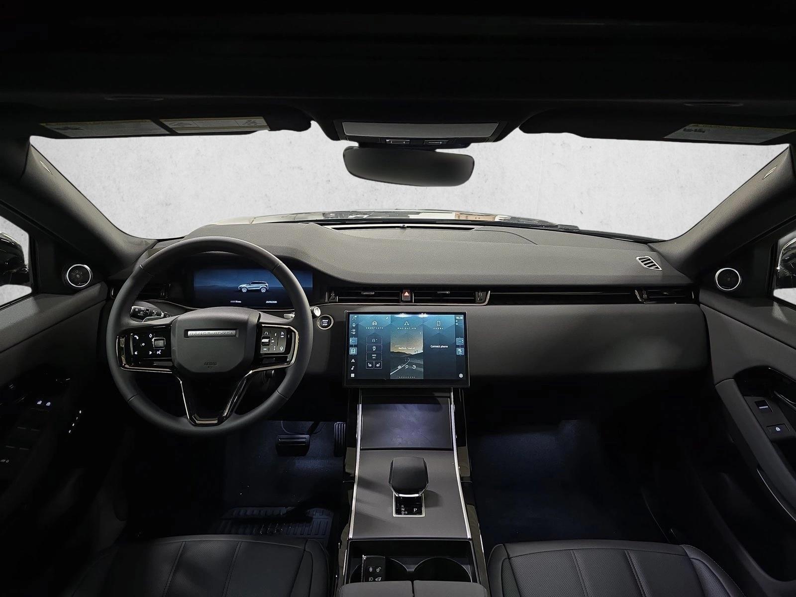 Thumbnail: 2026 Land Rover Range Rover Evoque - 3