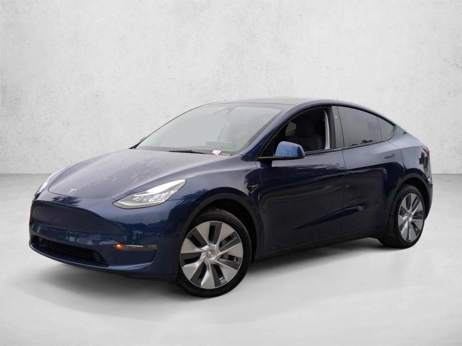 2023 Tesla Model Y Long Range Dual Motor All-Wheel Drive's photo