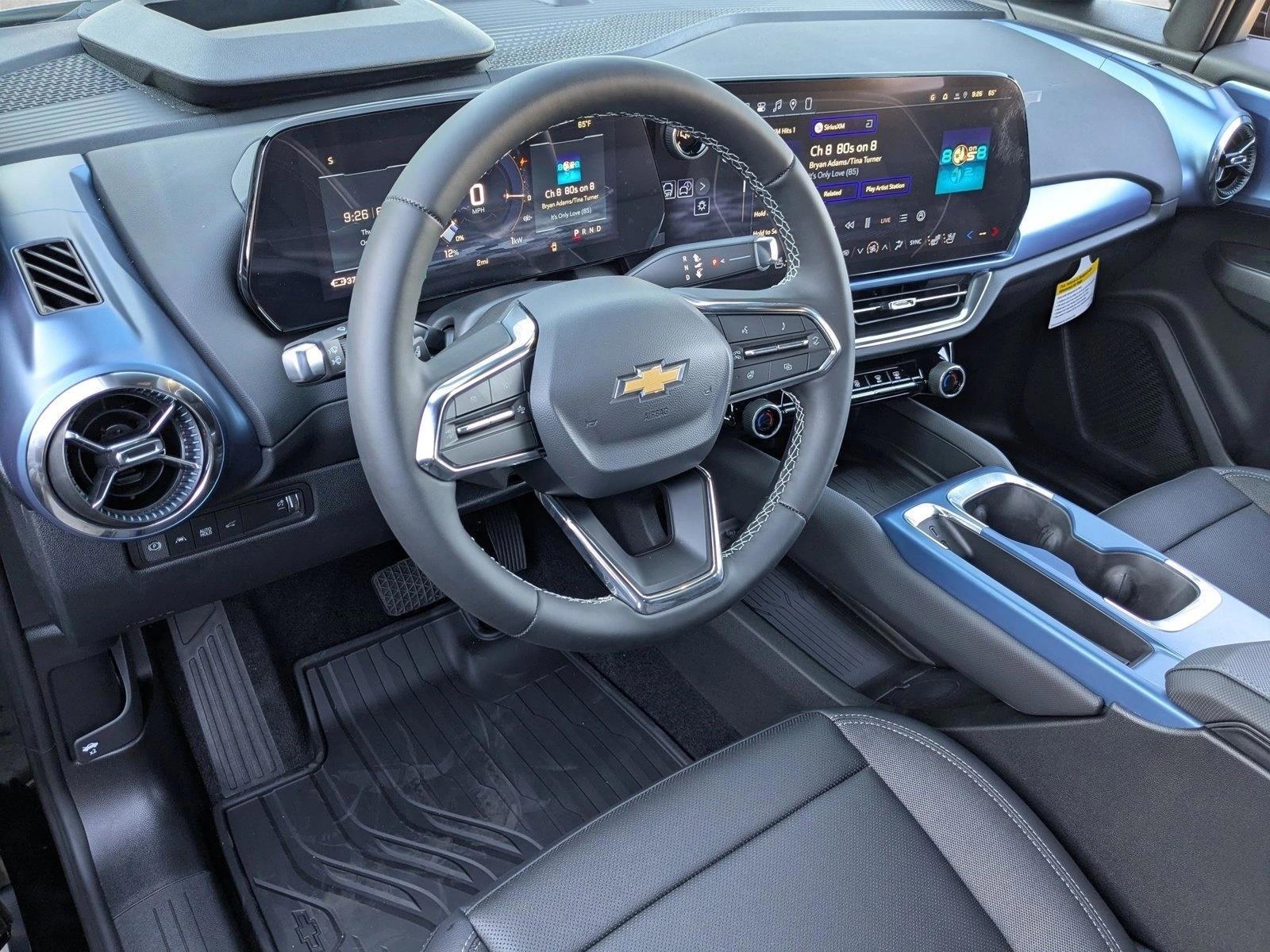 Thumbnail: 2026 Chevrolet Equinox - 3