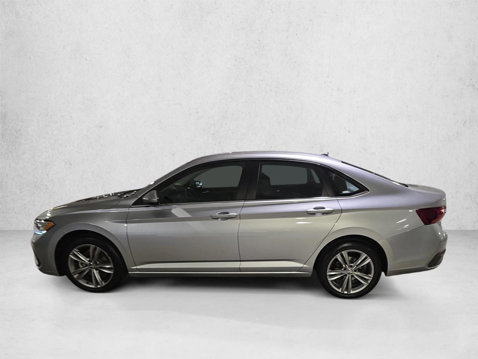 Thumbnail: 2024 Volkswagen Jetta - 2