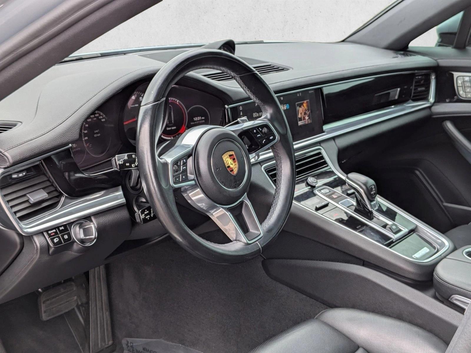 Thumbnail: 2018 Porsche Panamera - 3
