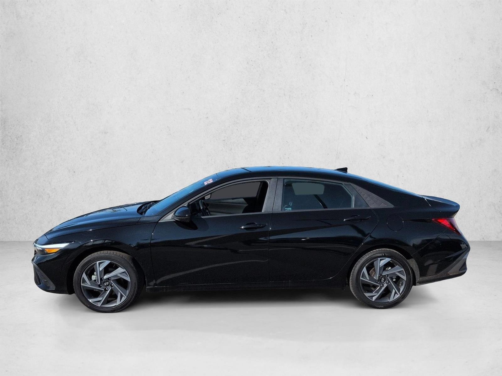 Thumbnail: 2025 Hyundai Elantra - 2